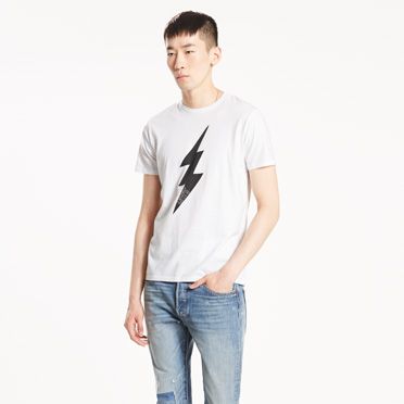 Levi's® Graphic Tee-White Single Bolt