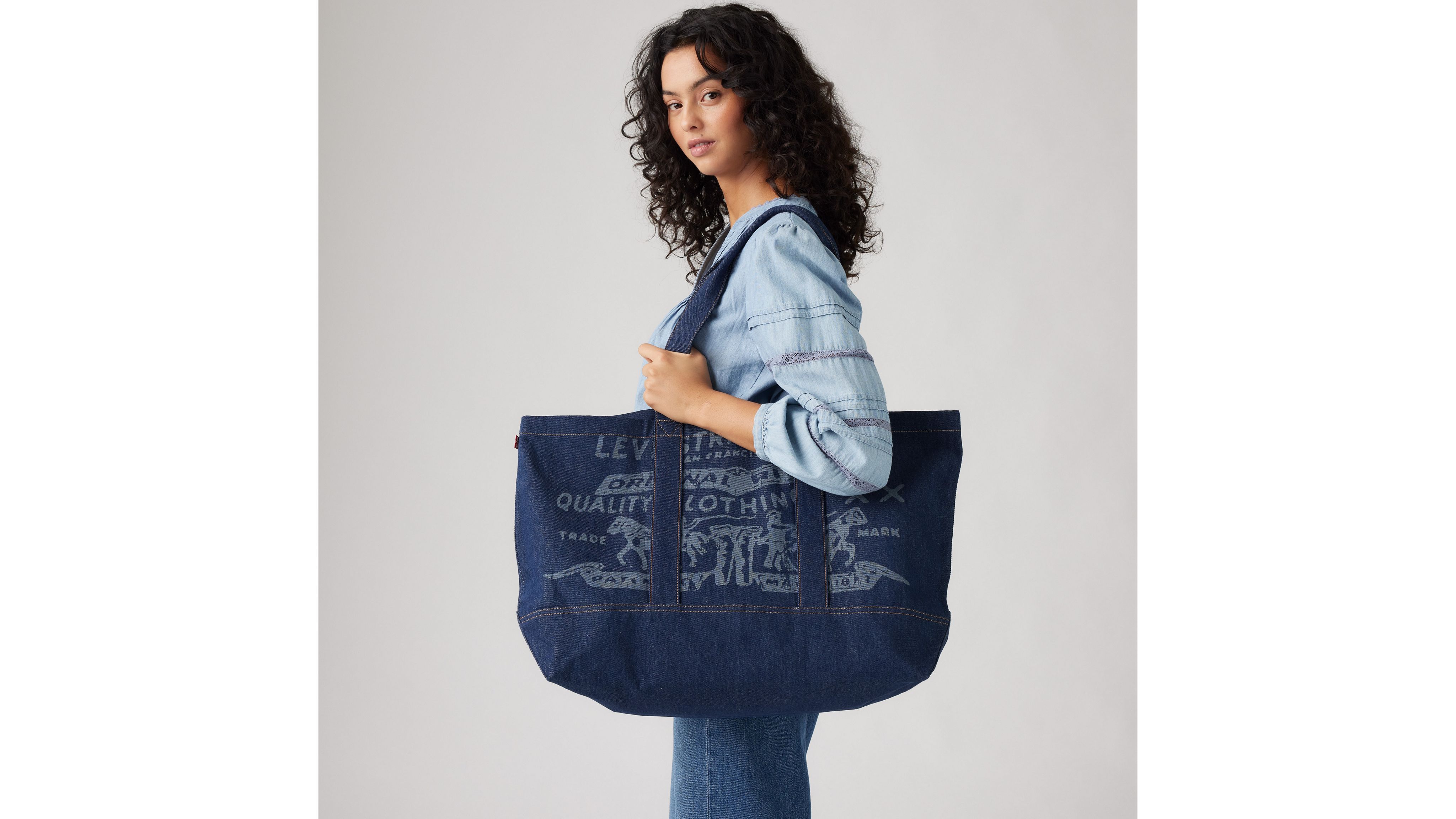 Levi's Two Horse Tote