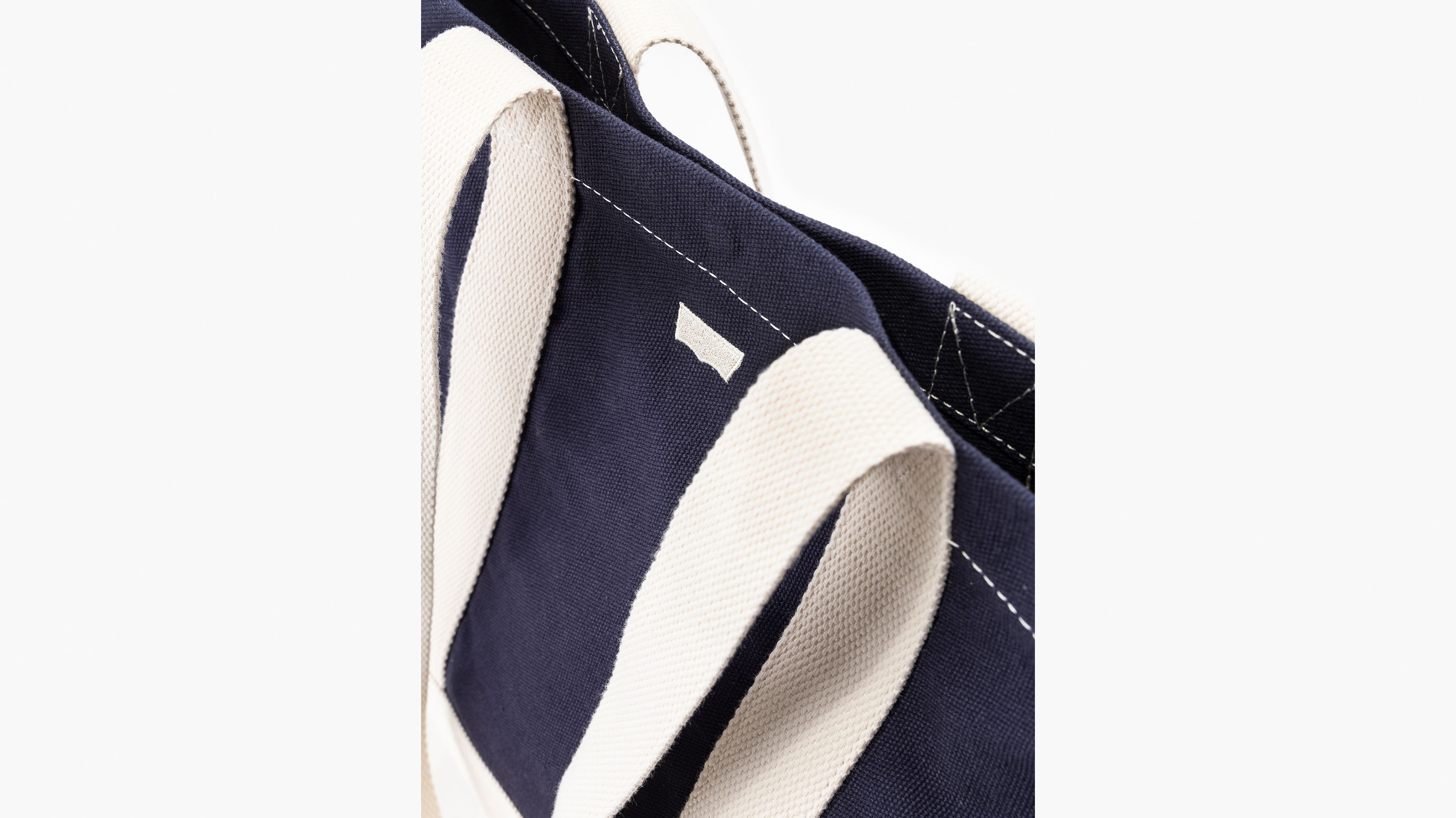 Levi's® East West Tote 4