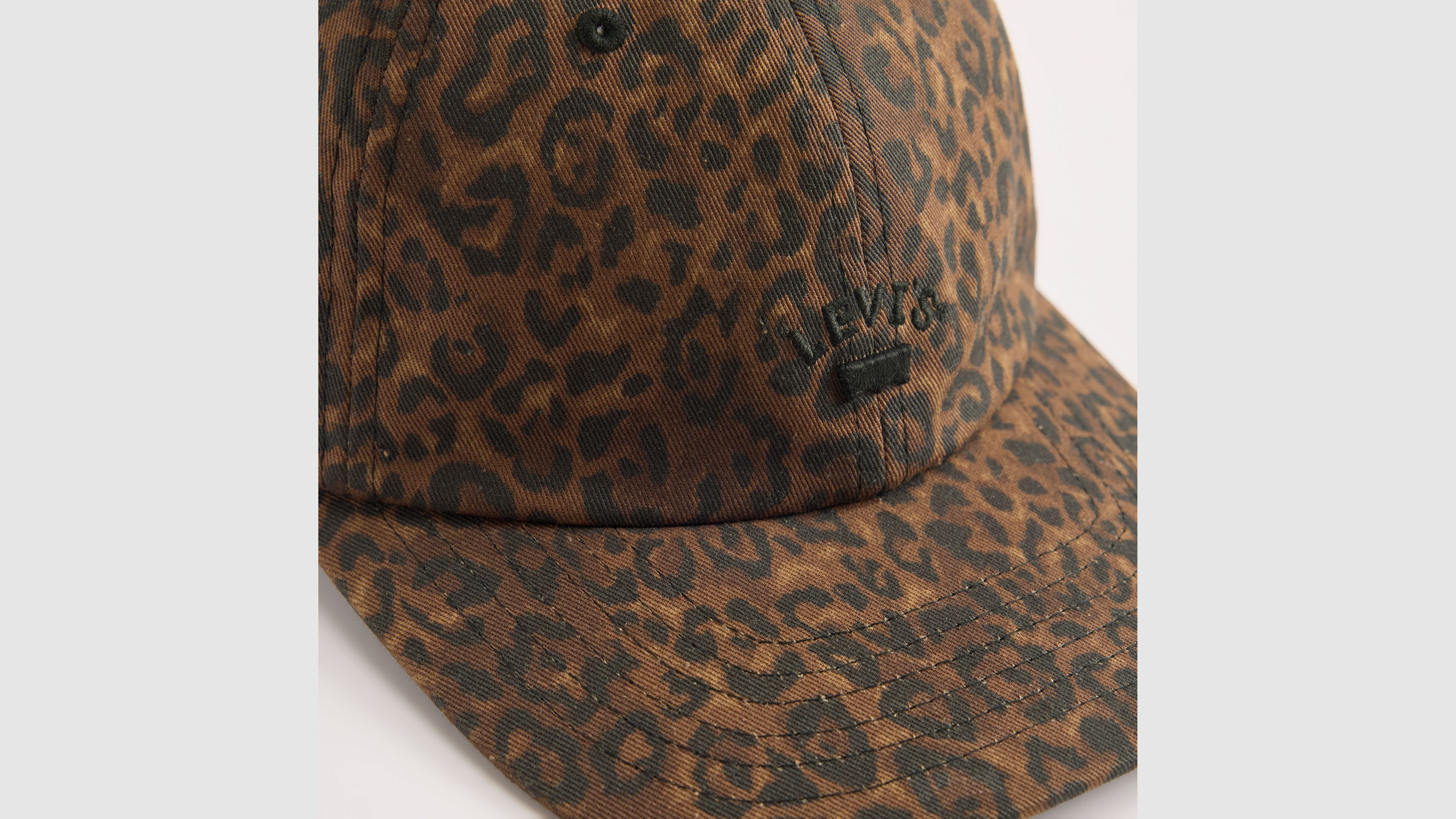 Casquette griffée tranquille 5