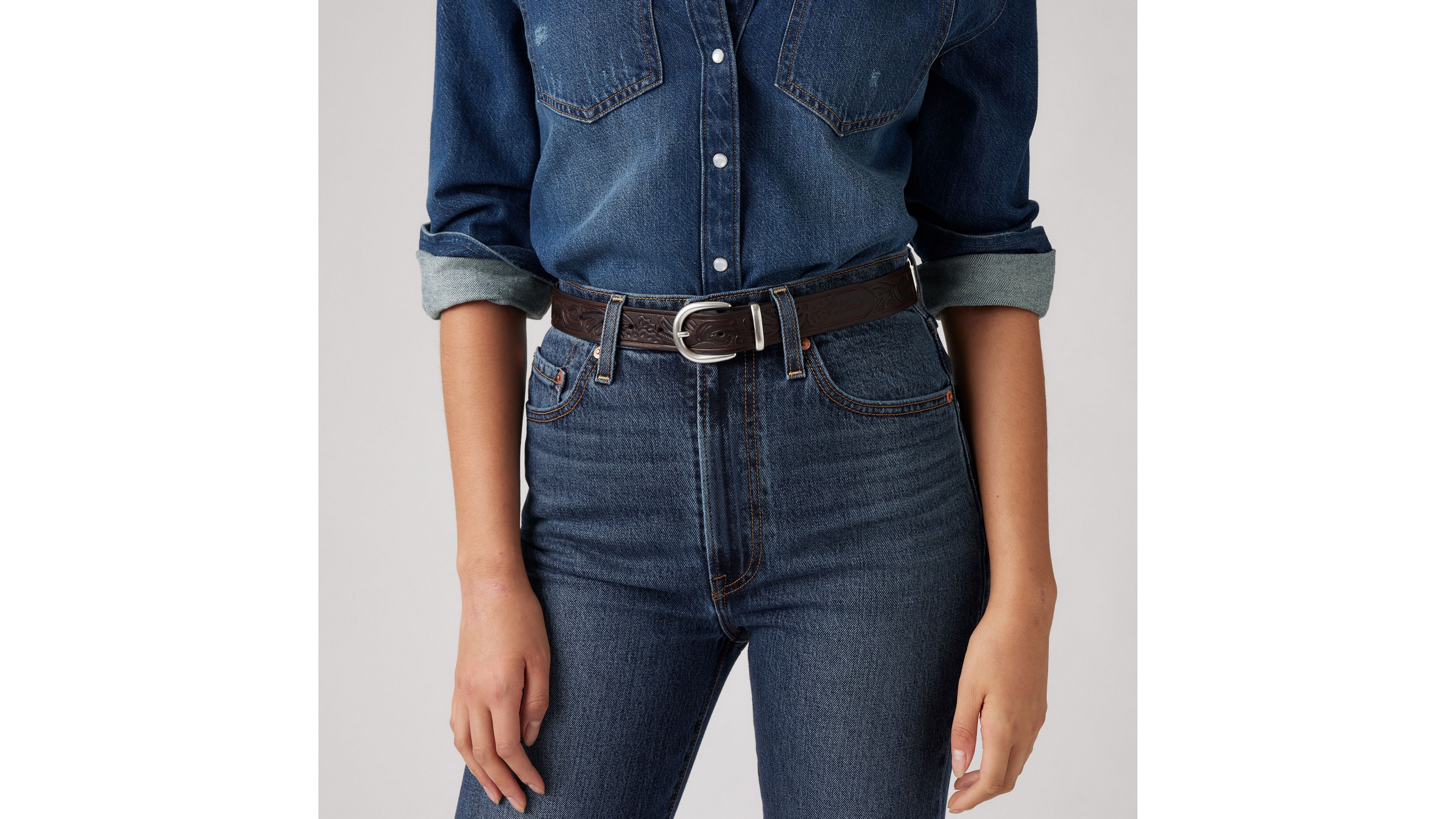 Phoebe Belt