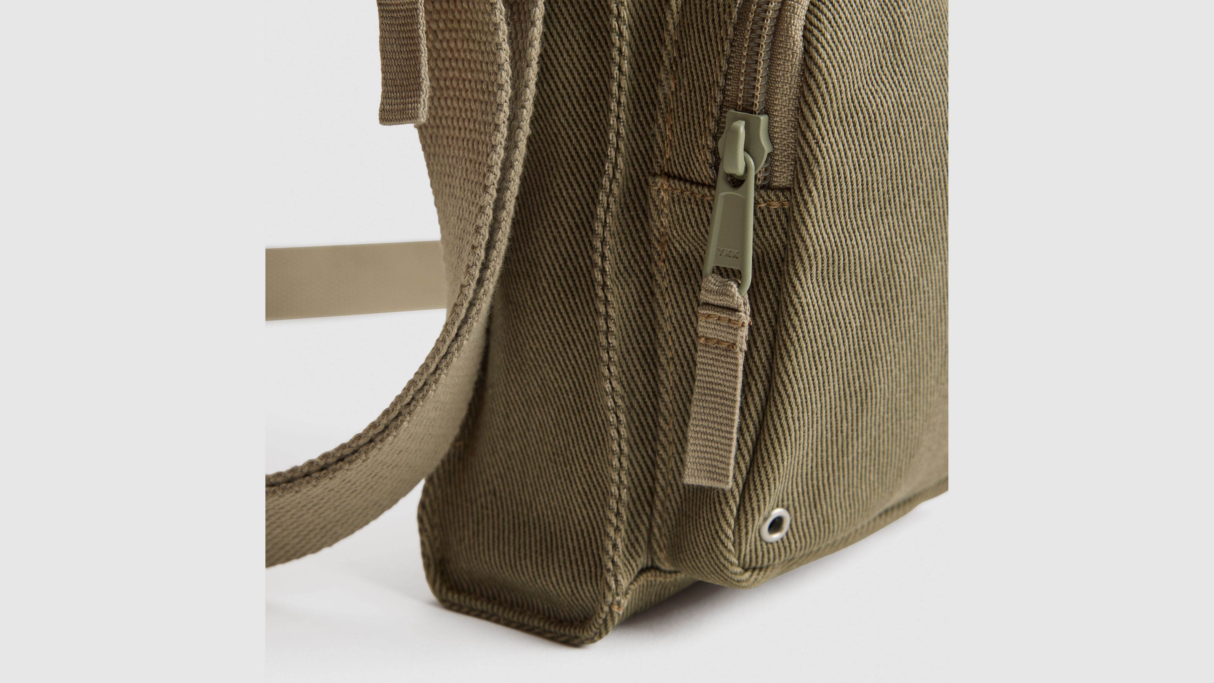 Levi's® Small Zip Crossbody Bag 4