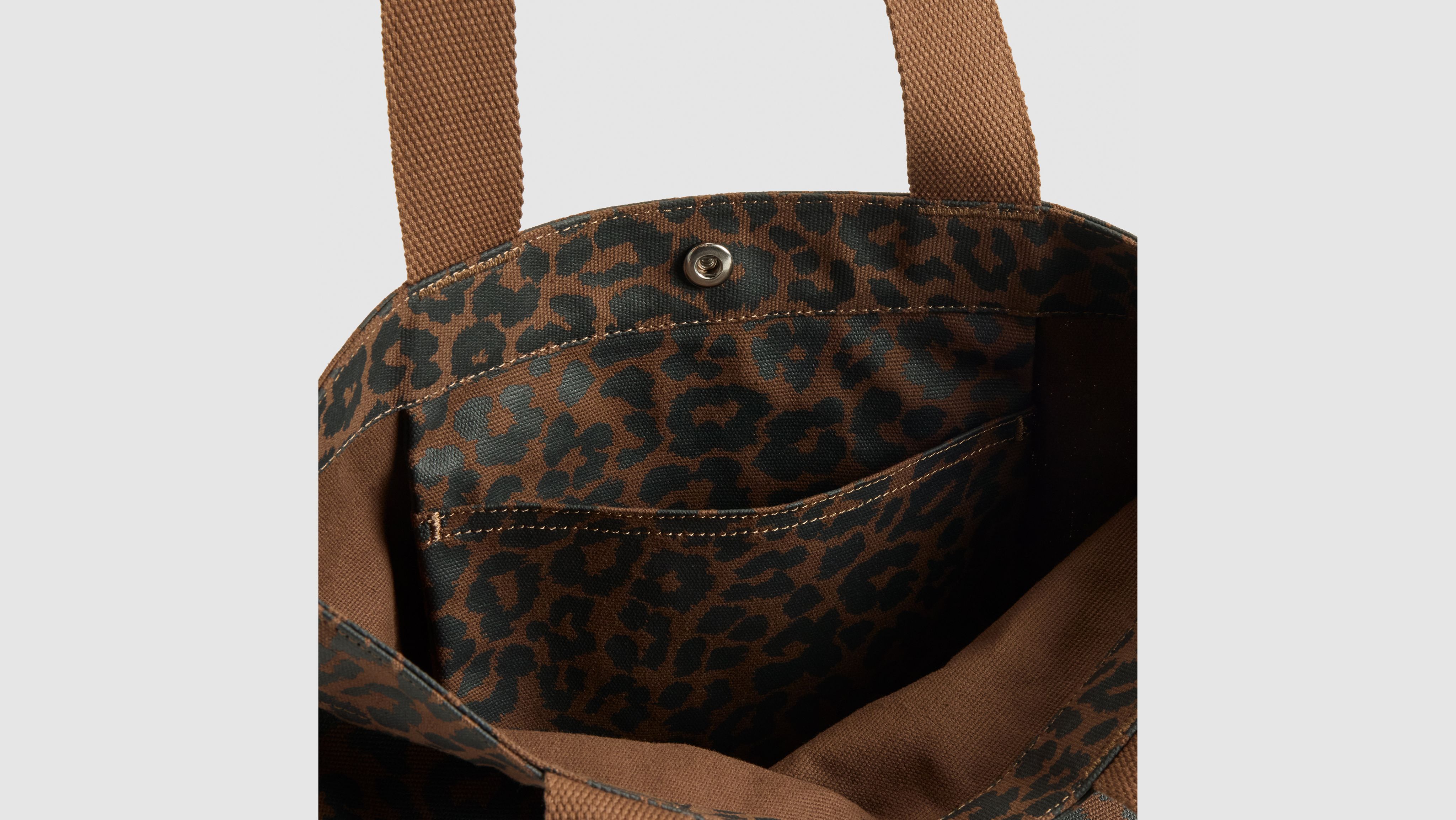 Levi's® Icon Tote Bag 4