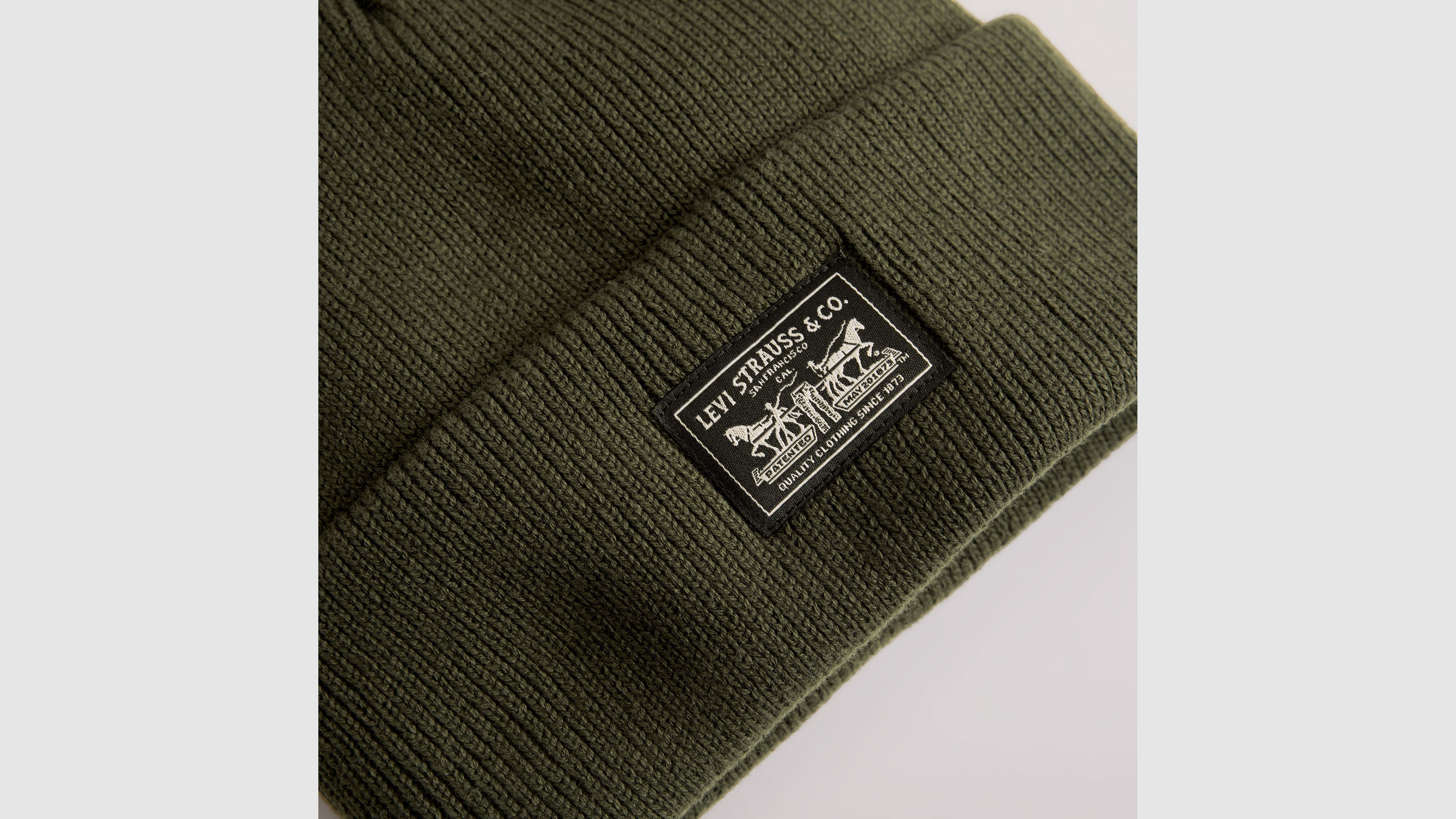Backpatch Beanie 4