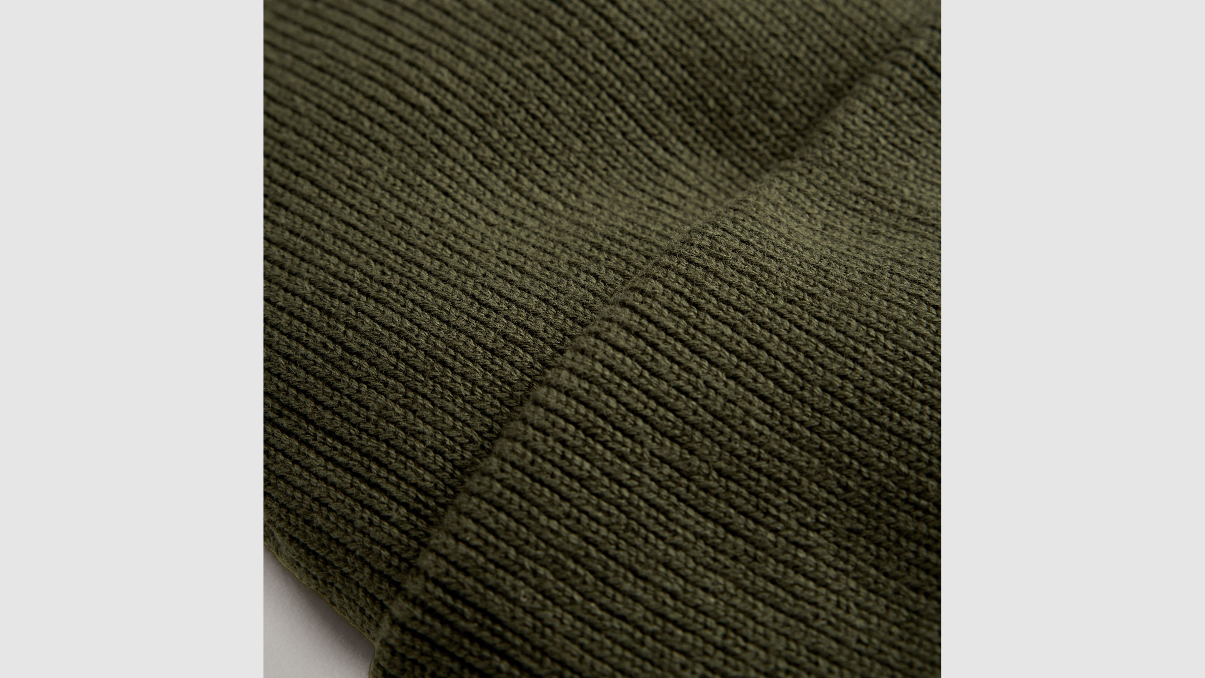 Backpatch Beanie 5
