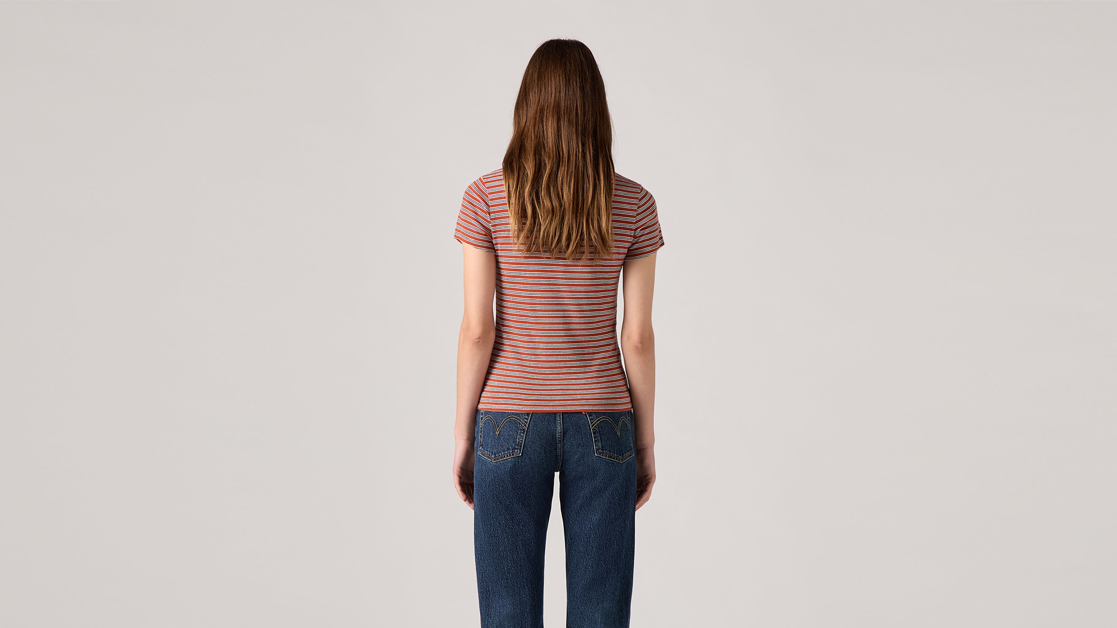 Camiseta Essential Housemark 3