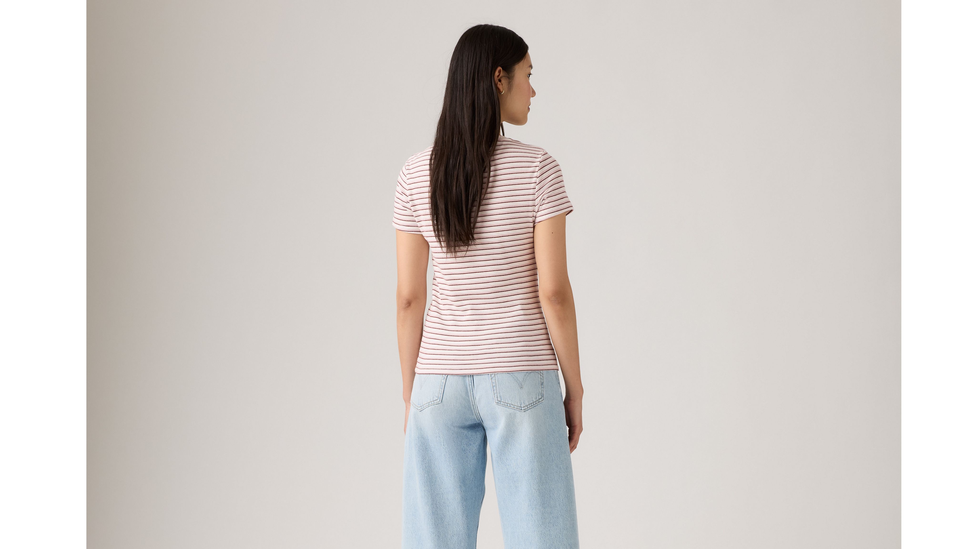 Essential Housemark Tee 3