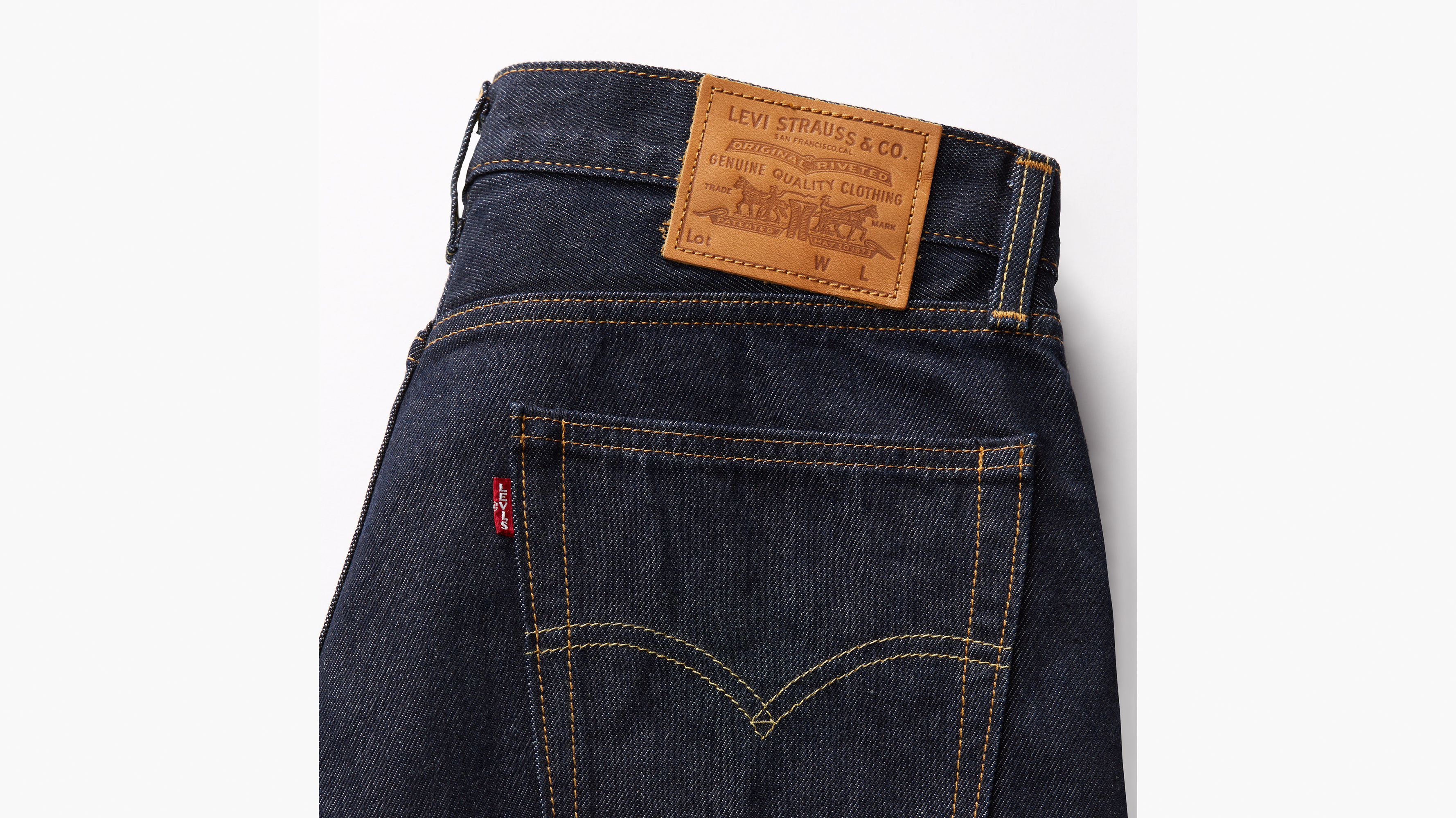 555™ Relaxed Straight Men's Jeans