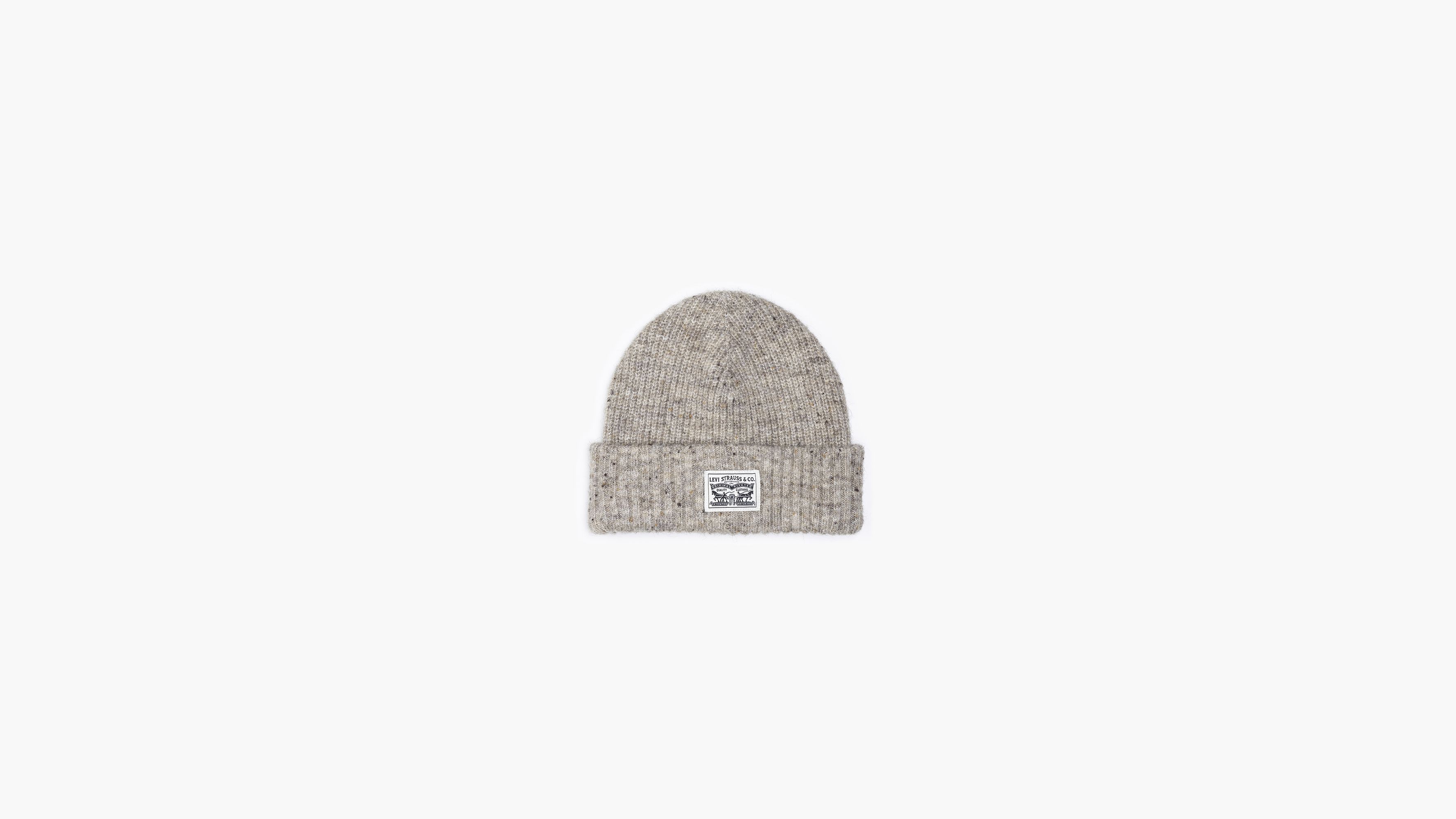 Levi's Backpatch Beanie In Sand