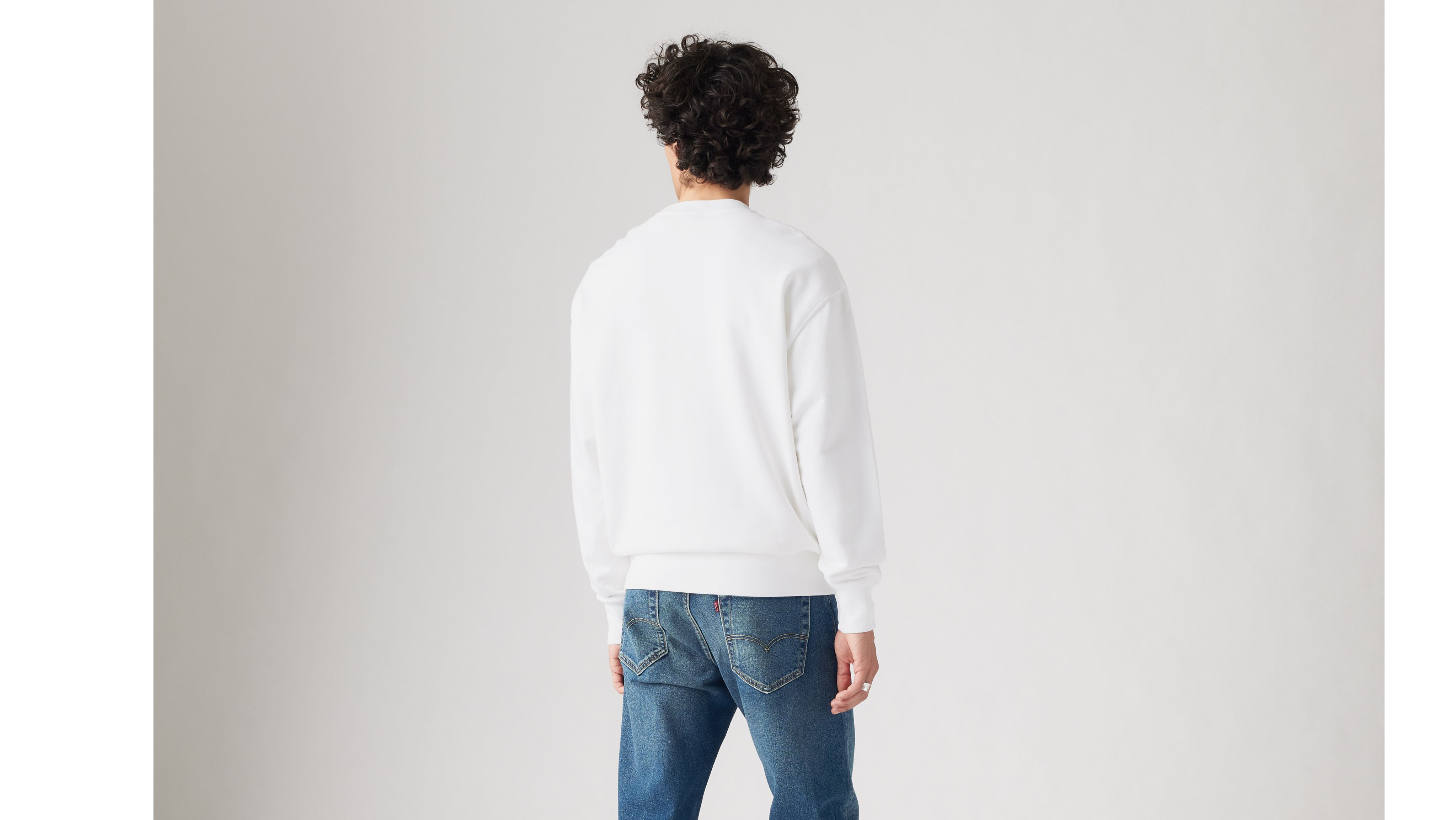 Graphic Crewneck Sweatshirt - White | Levi's® US