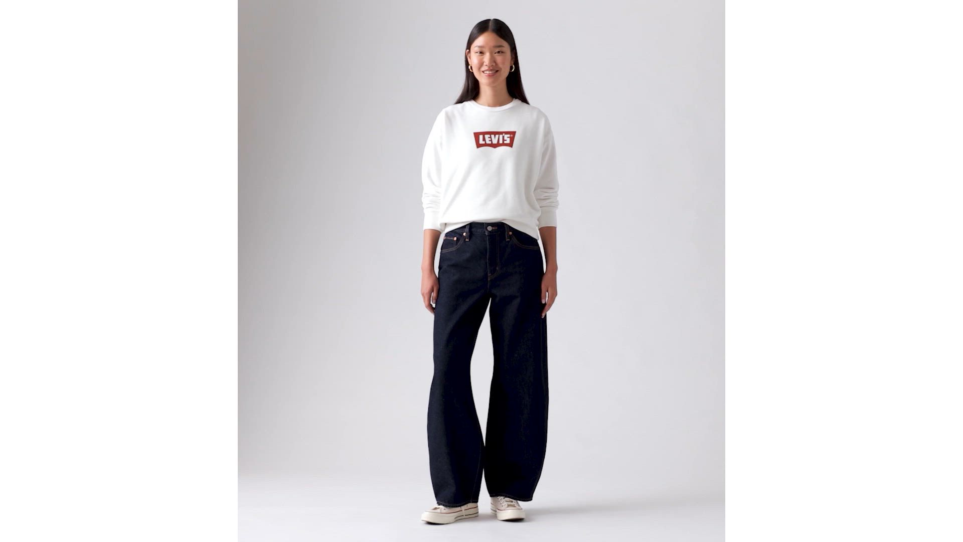 Graphic Iconic Heritage Crewneck Sweatshirt 1