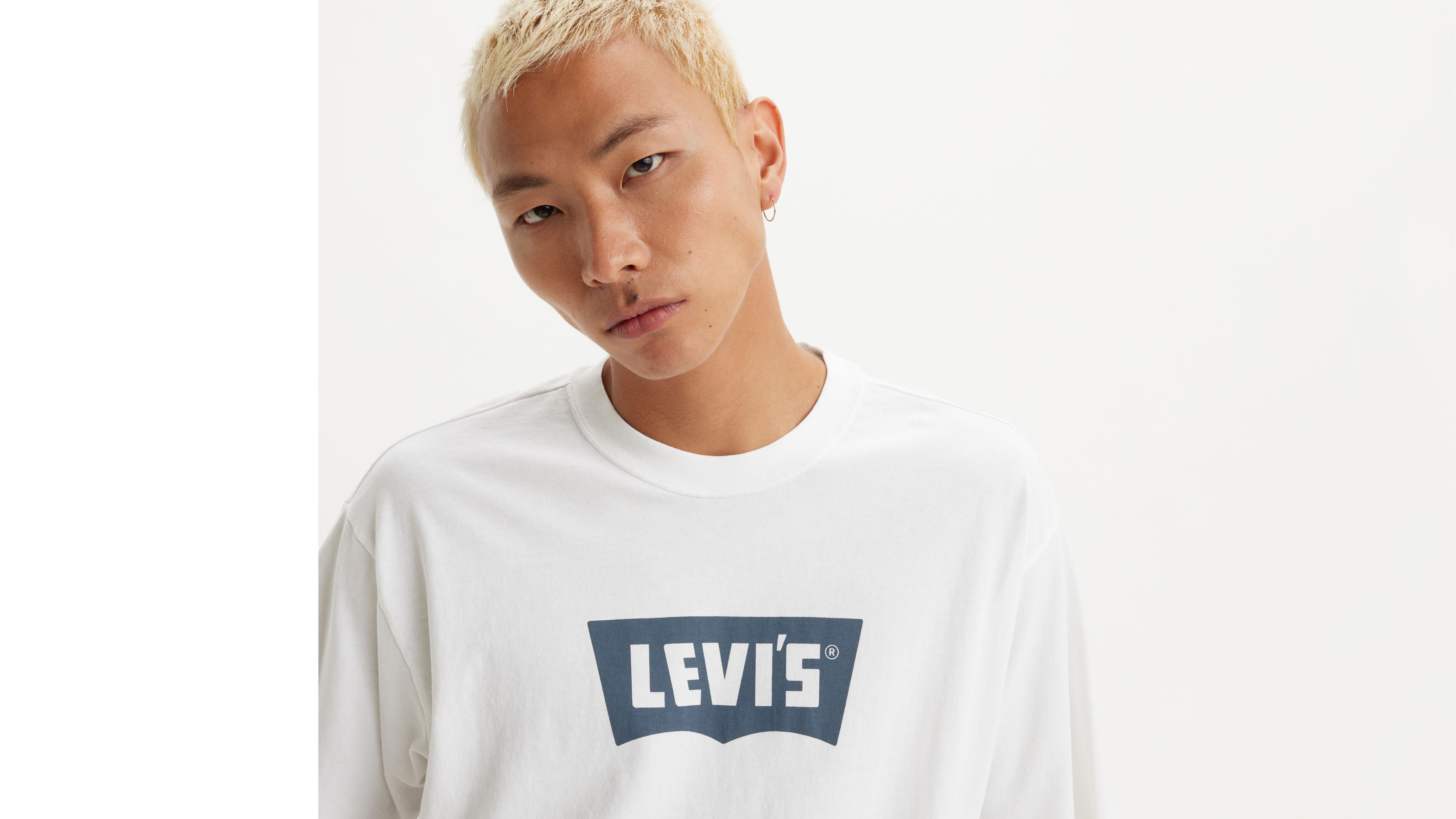 Batwing T-shirt med retrodesign og grafik 4