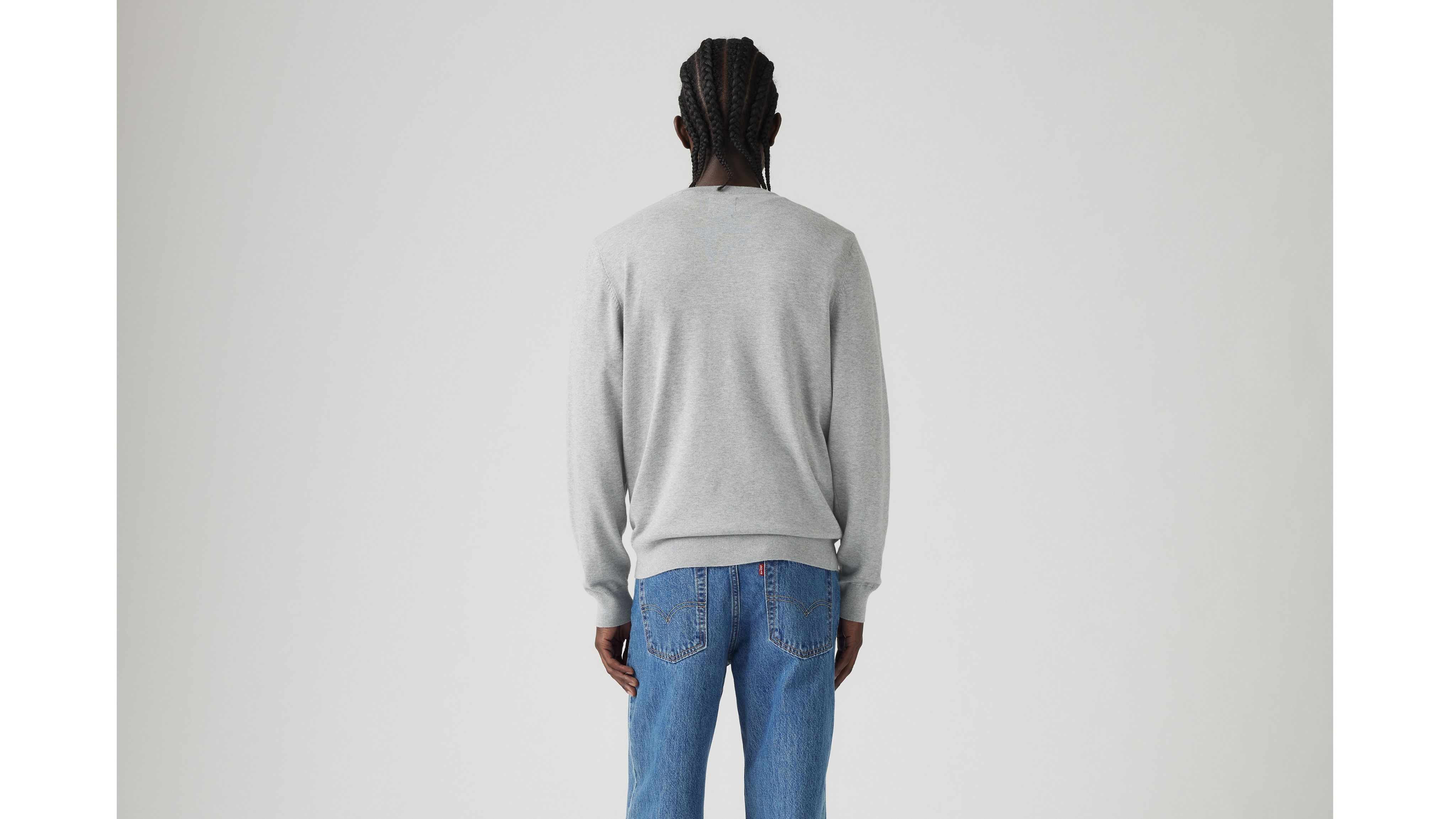 V-Neck Housemark Sweater 3