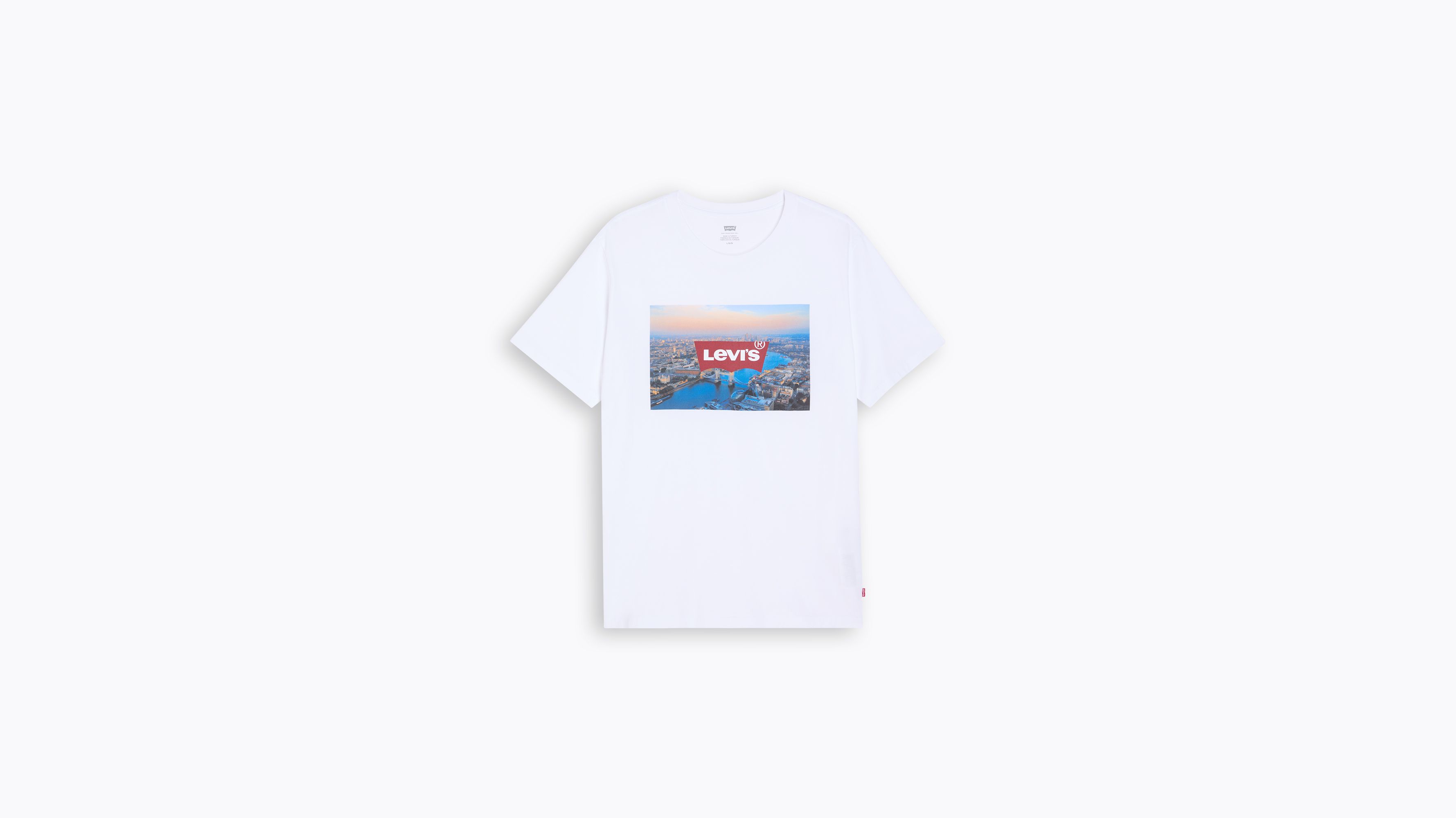 Levi’s Women’s Graphic Batwing Tee (White) main image 1