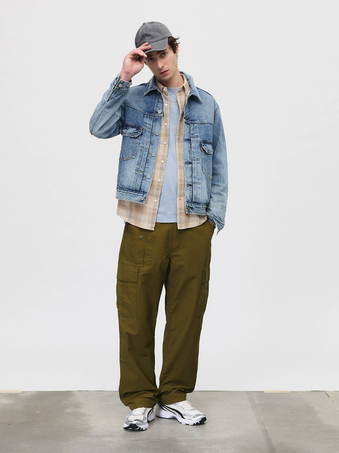 Mens Pants: Shop Mens Sweatpants, Cargo & Chino Styles Mens Pants: Shop Mens Sweatpants, Cargo & Chino Styles