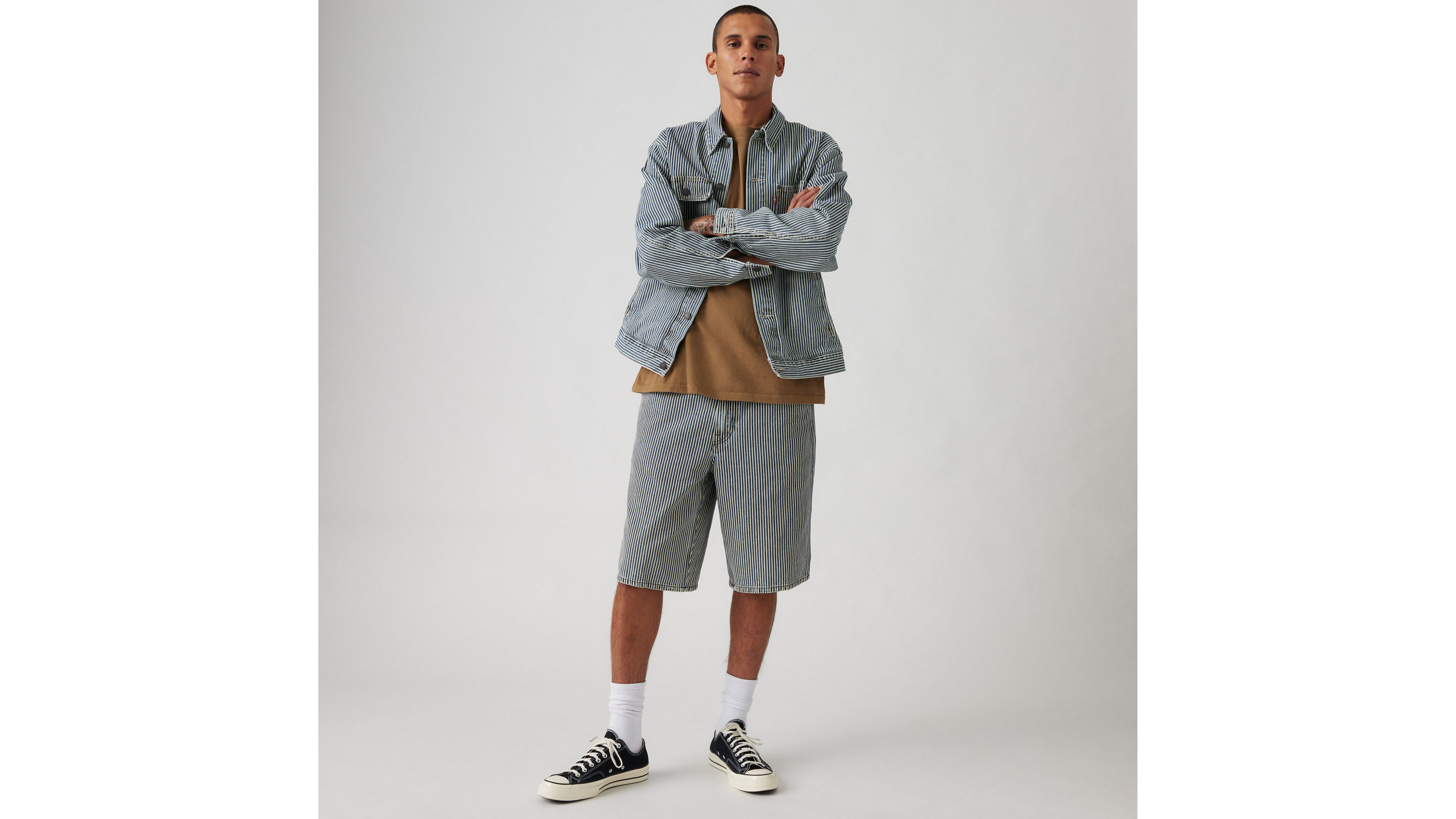 Levi's 568 Loose Carpenter Shorts In Aged Rr Stripe