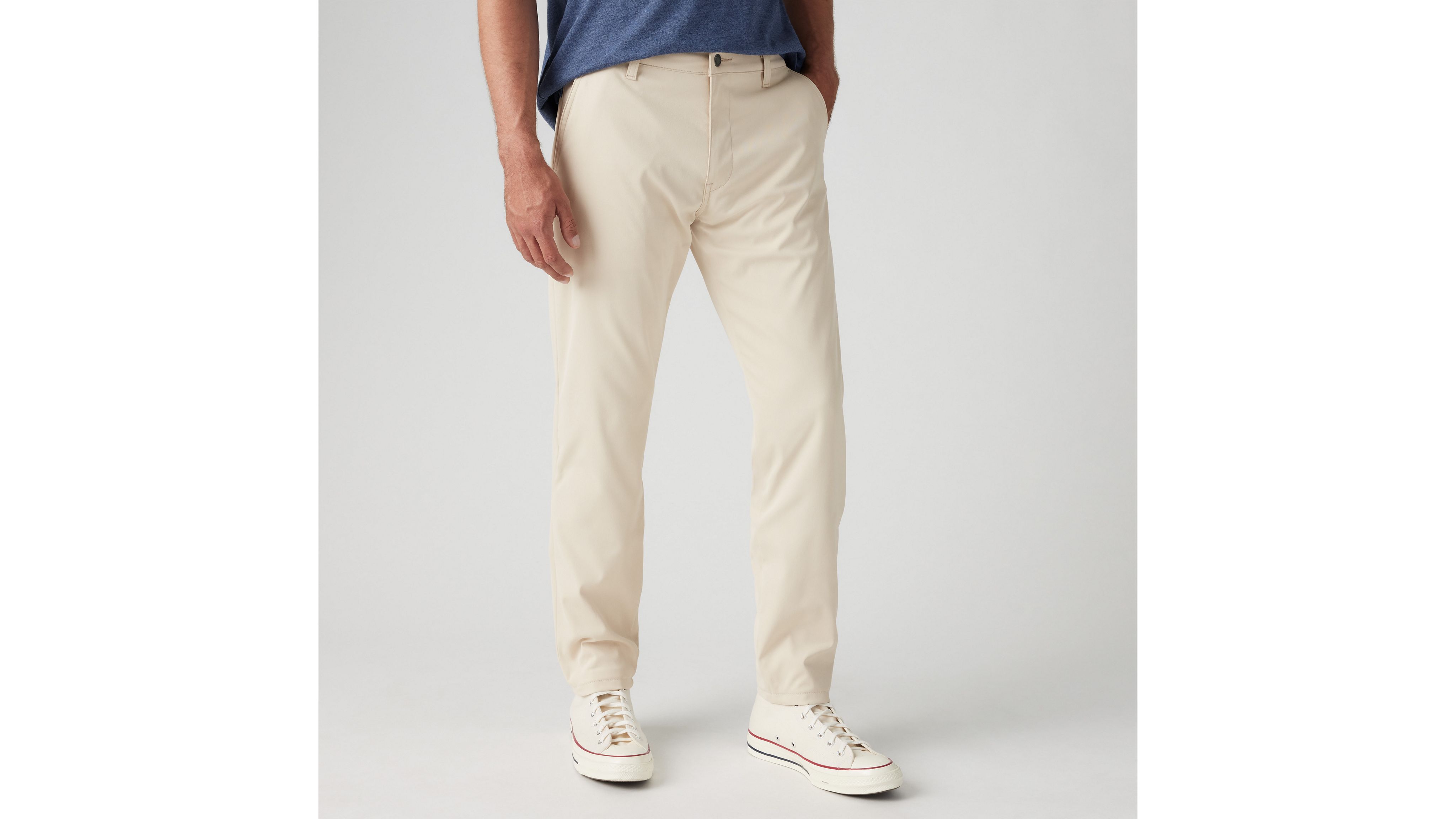 Levi's Xx Chino Standard Taper Tech+ Pants In Porridge
