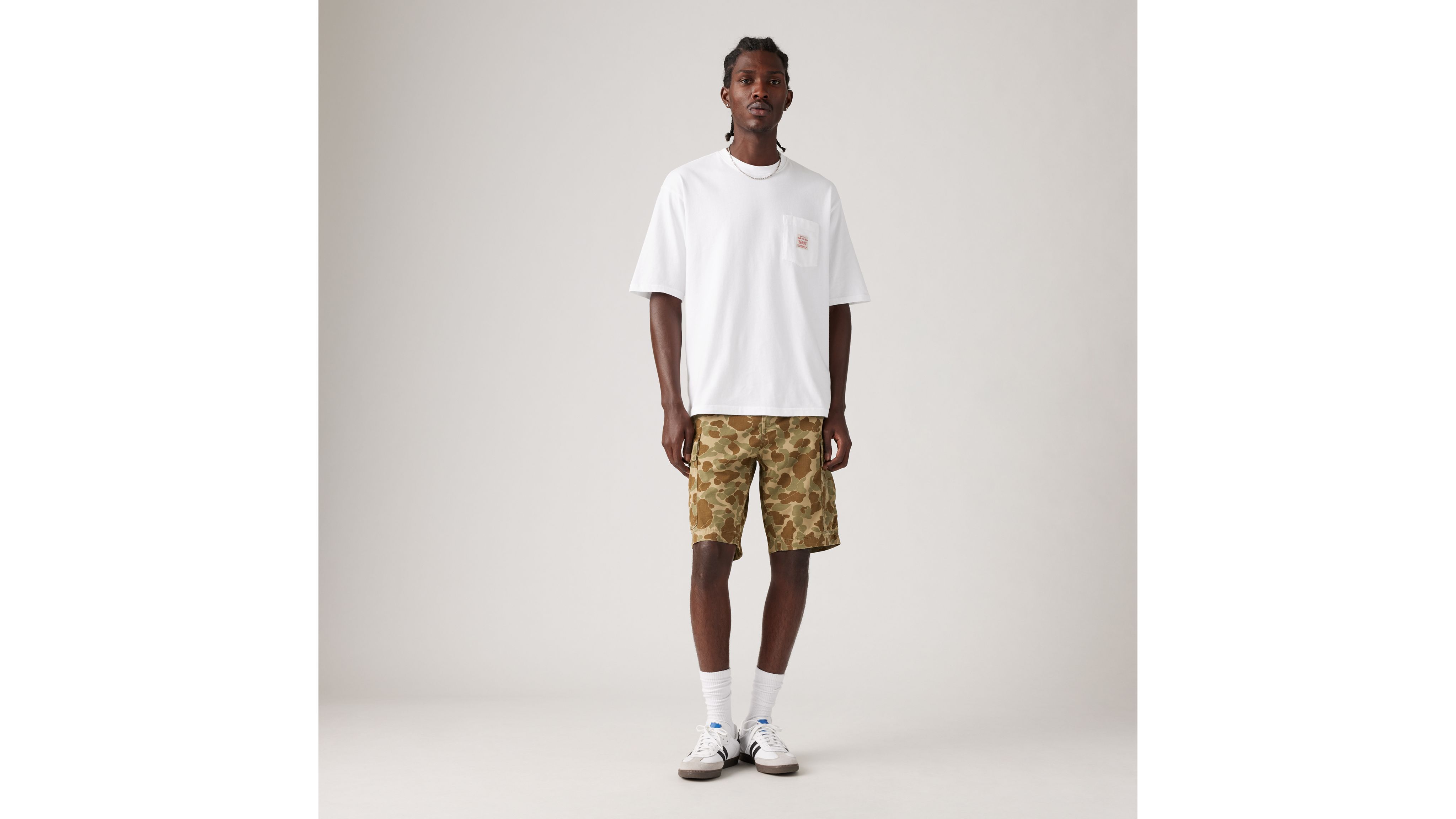 リーバイス Carrier Cargo Shorts Camo W34 新品 Carrier Cargo Men's Shorts (big & Tall) - Brown | Levi's® US