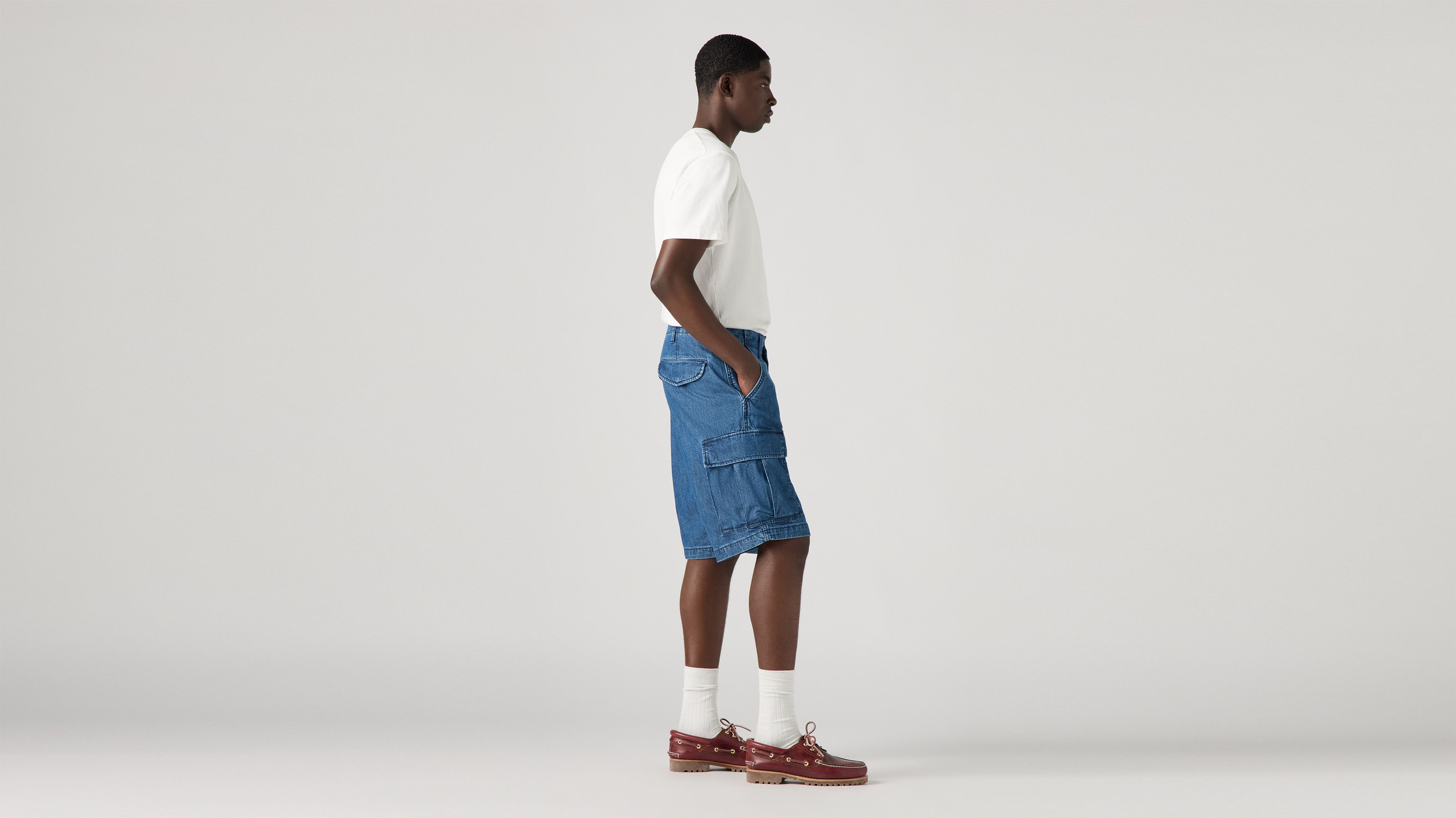 Levi's Carrier Cargo Lightweight Men's Shorts 44 In Middle Ground