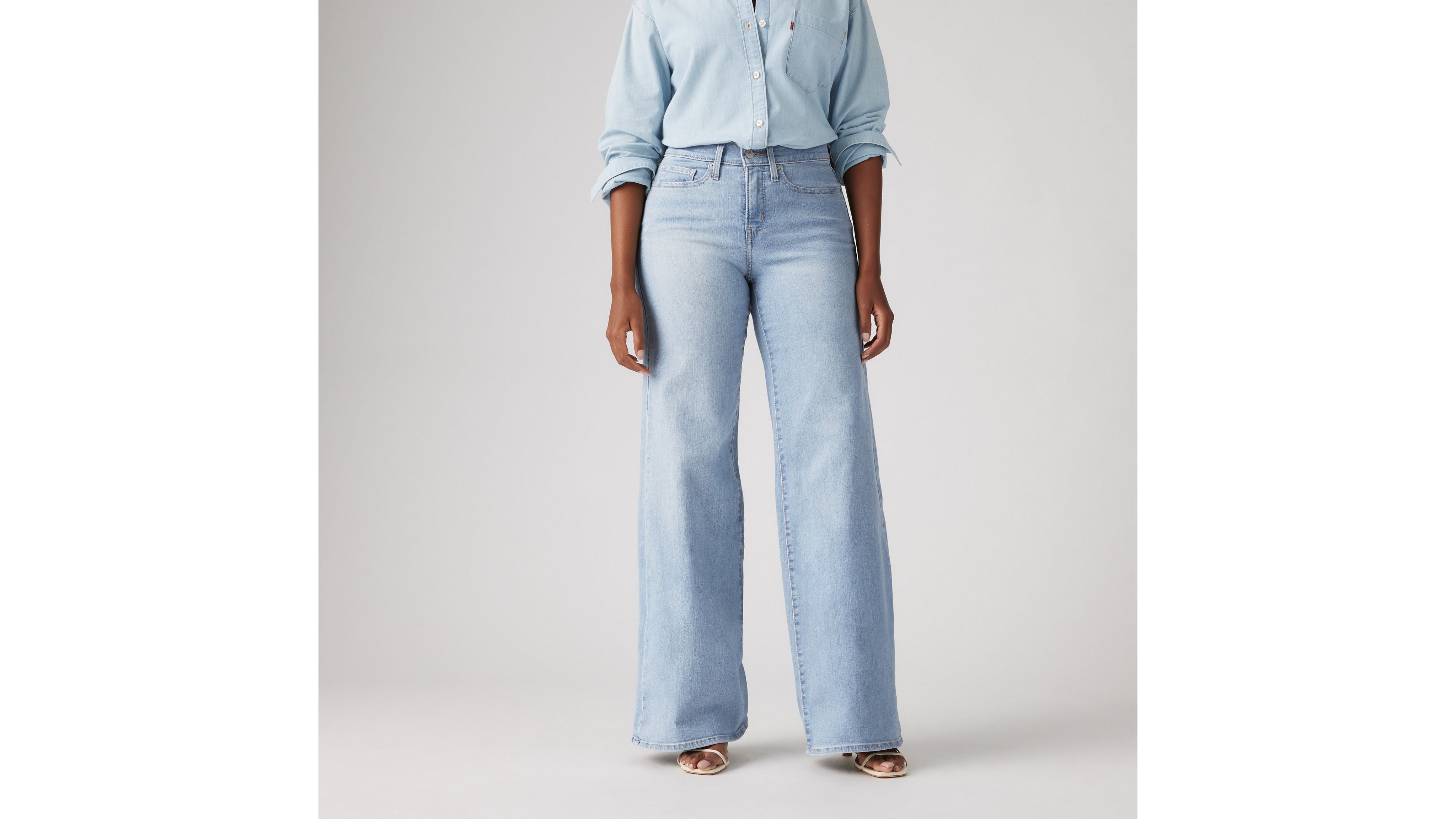 Levi's 318 Shaping Wide Leg Jeans In Tall Glass Of Water