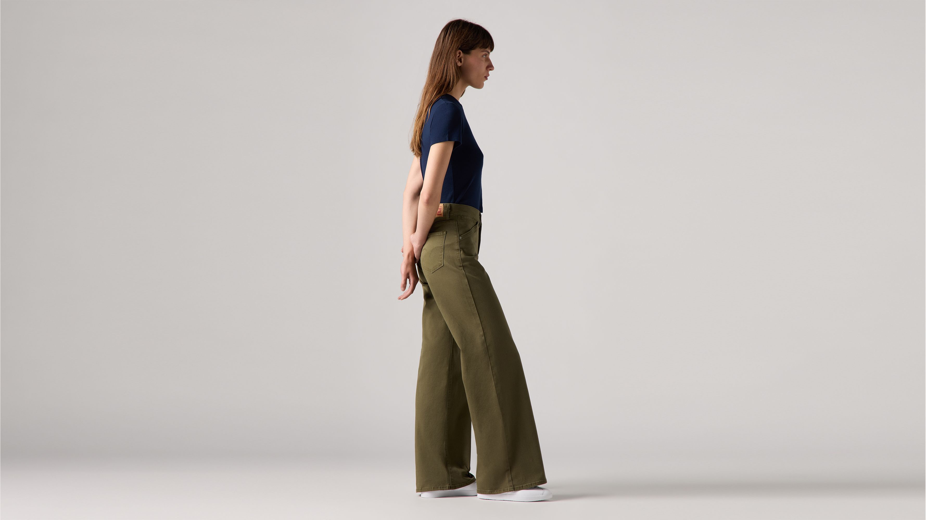 Levi's 318 Shaping Wide Leg Women's Jeans 31x34 In Ivy Green