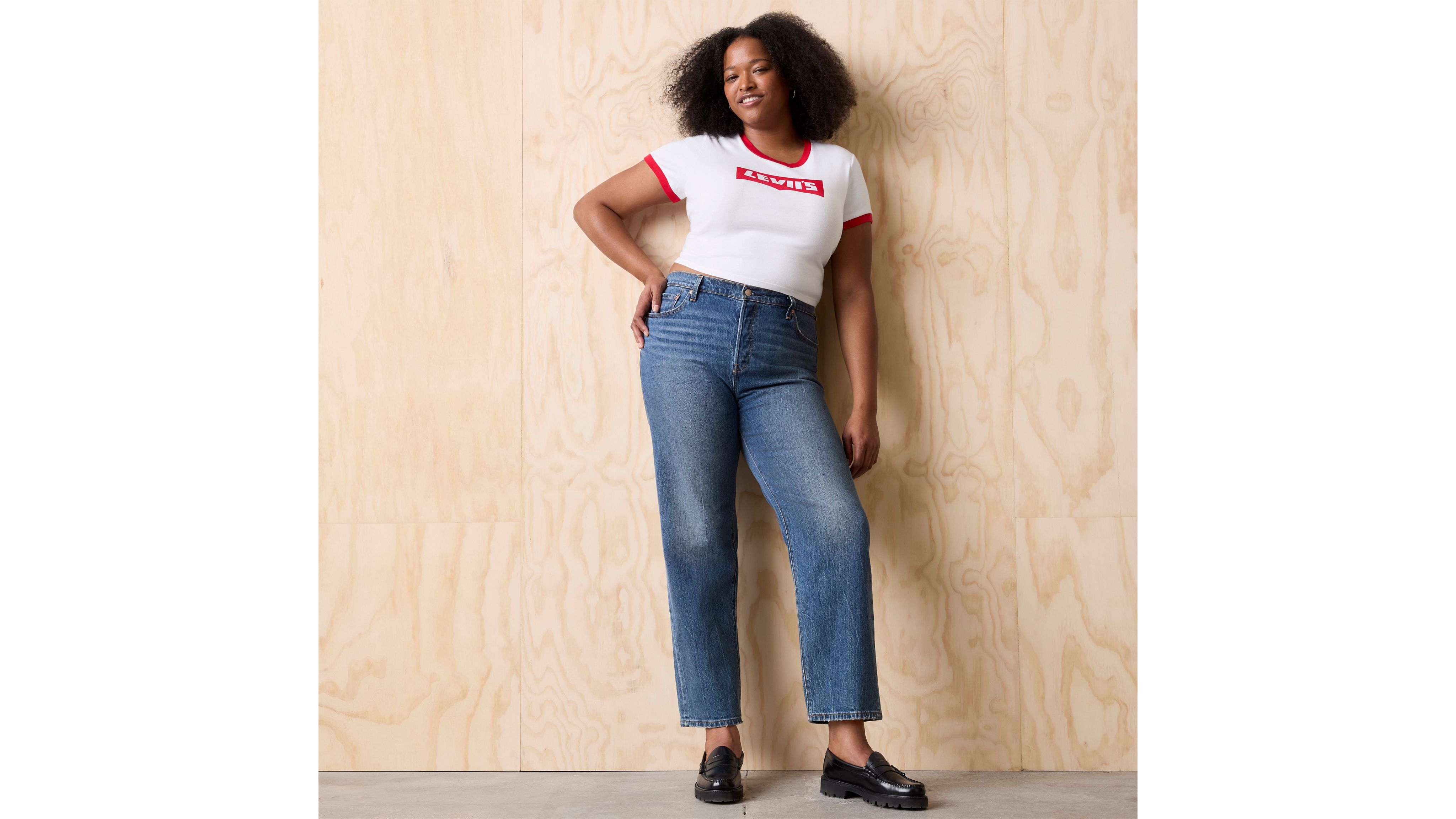 Graphic Essential Sporty Ringer Tee