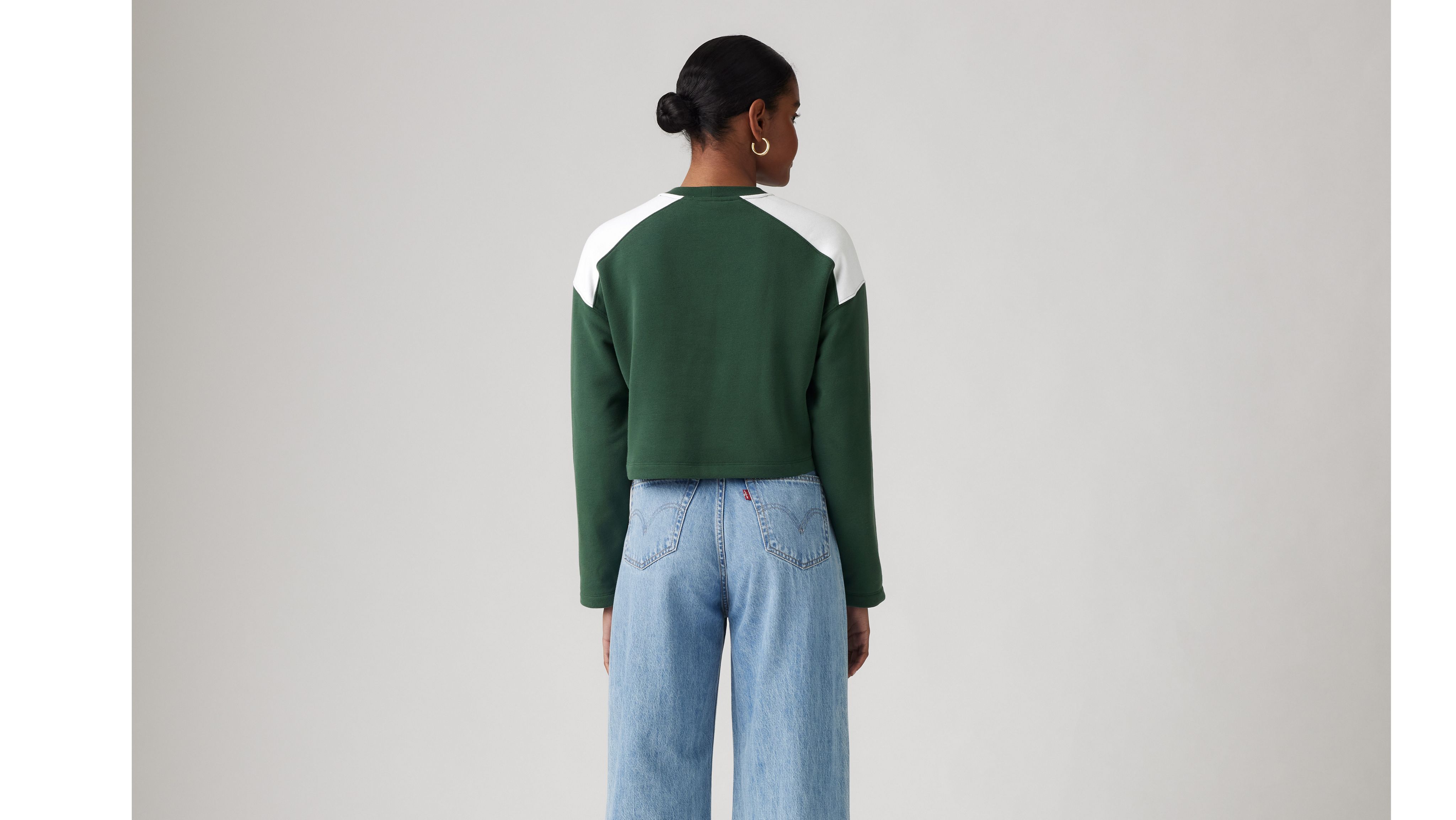 Graphic Bleacher Sweatshirt 3