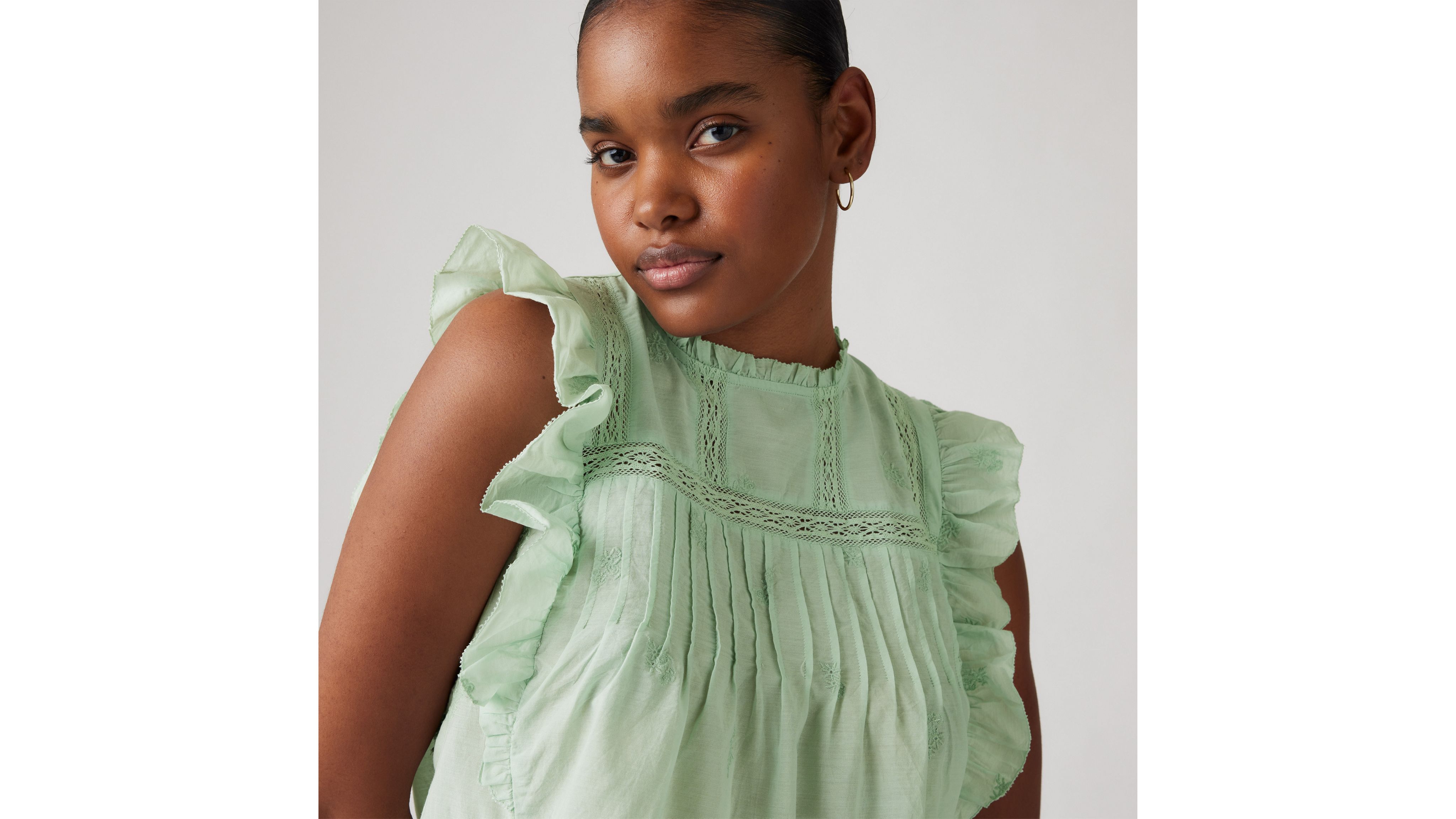 Levi's Edith Blouse In Silt Green