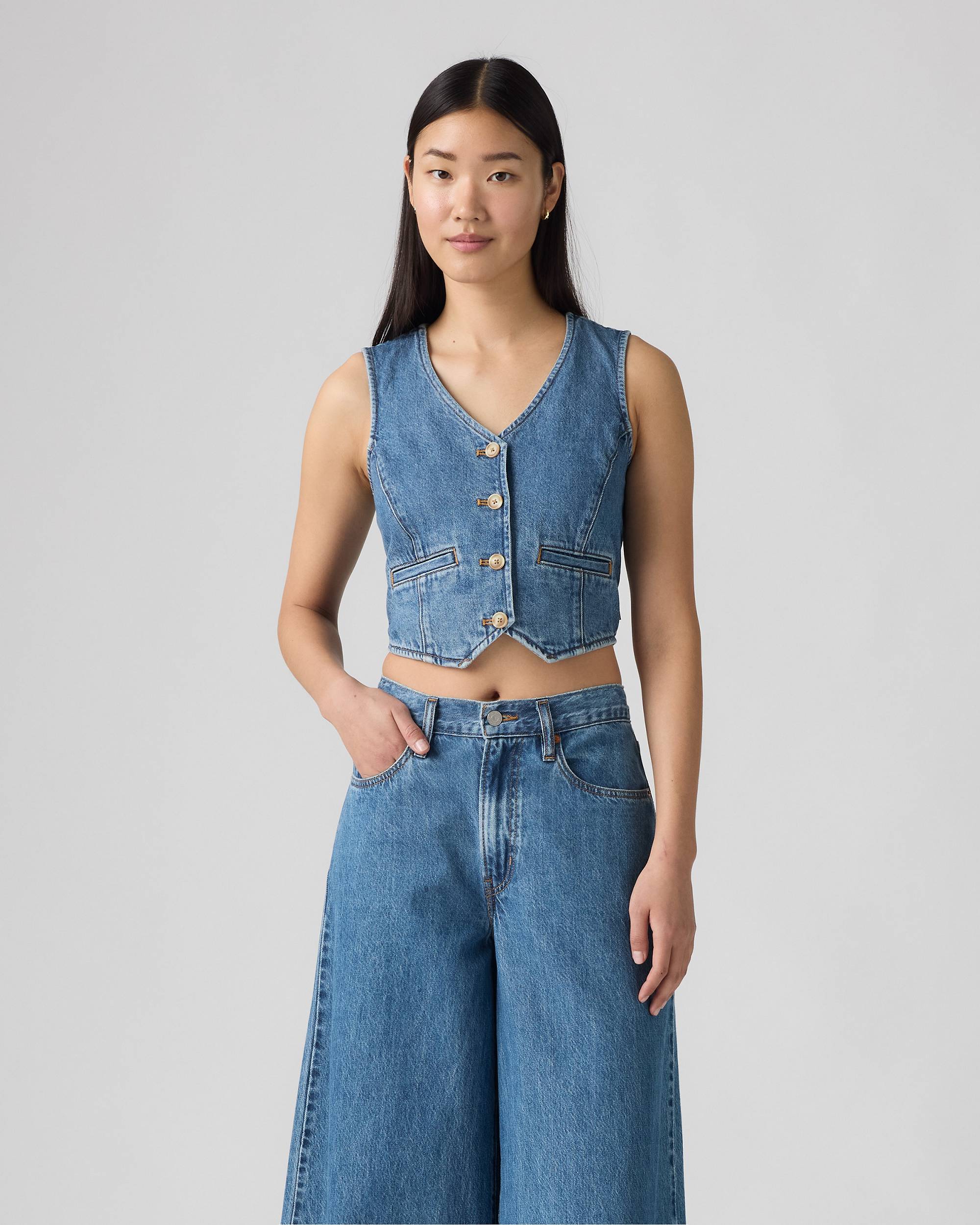 Amore Denim Vest - Light Wash | Levi's® US Amore Denim Vest - Light Wash | Levi's® US