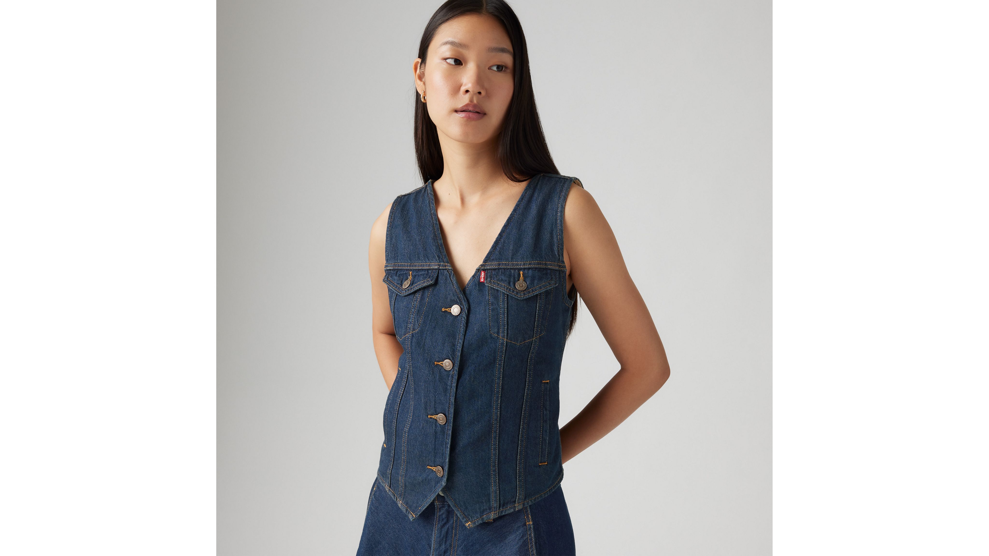 Levi's Loose Vest In Square Circle