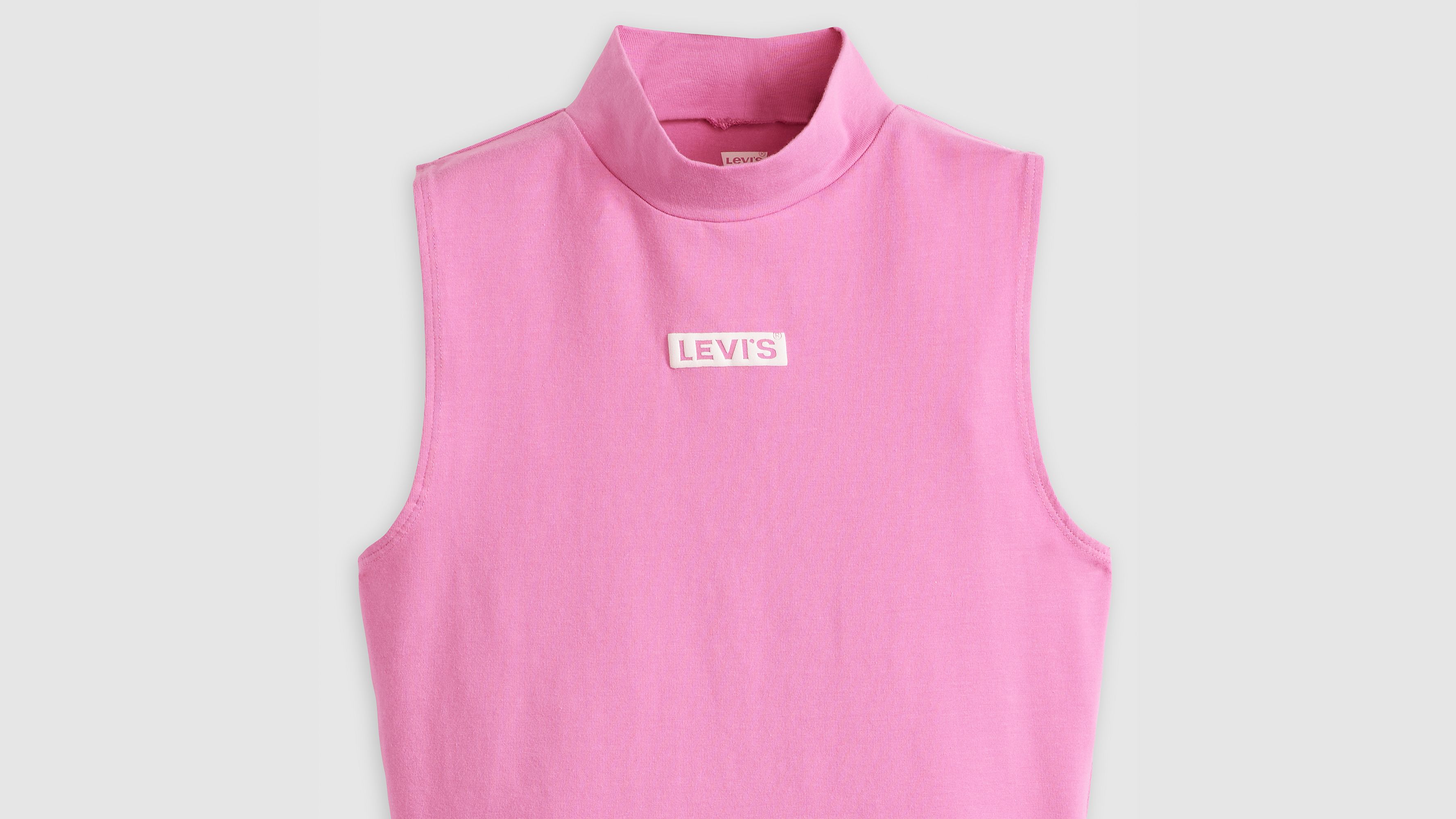 Graphic Effortless Tank Top 4