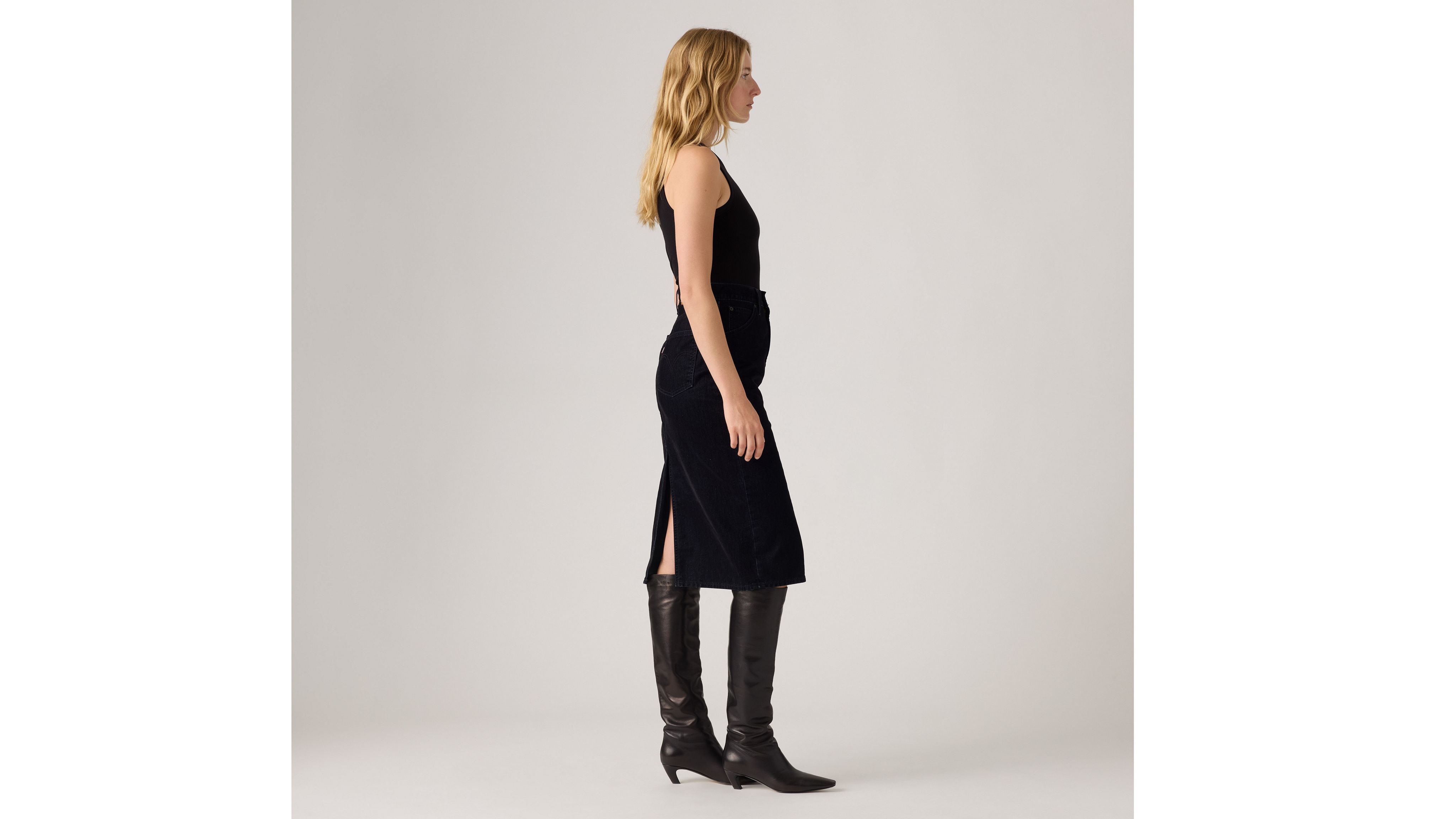 High Rise Back Slit Skirt 4