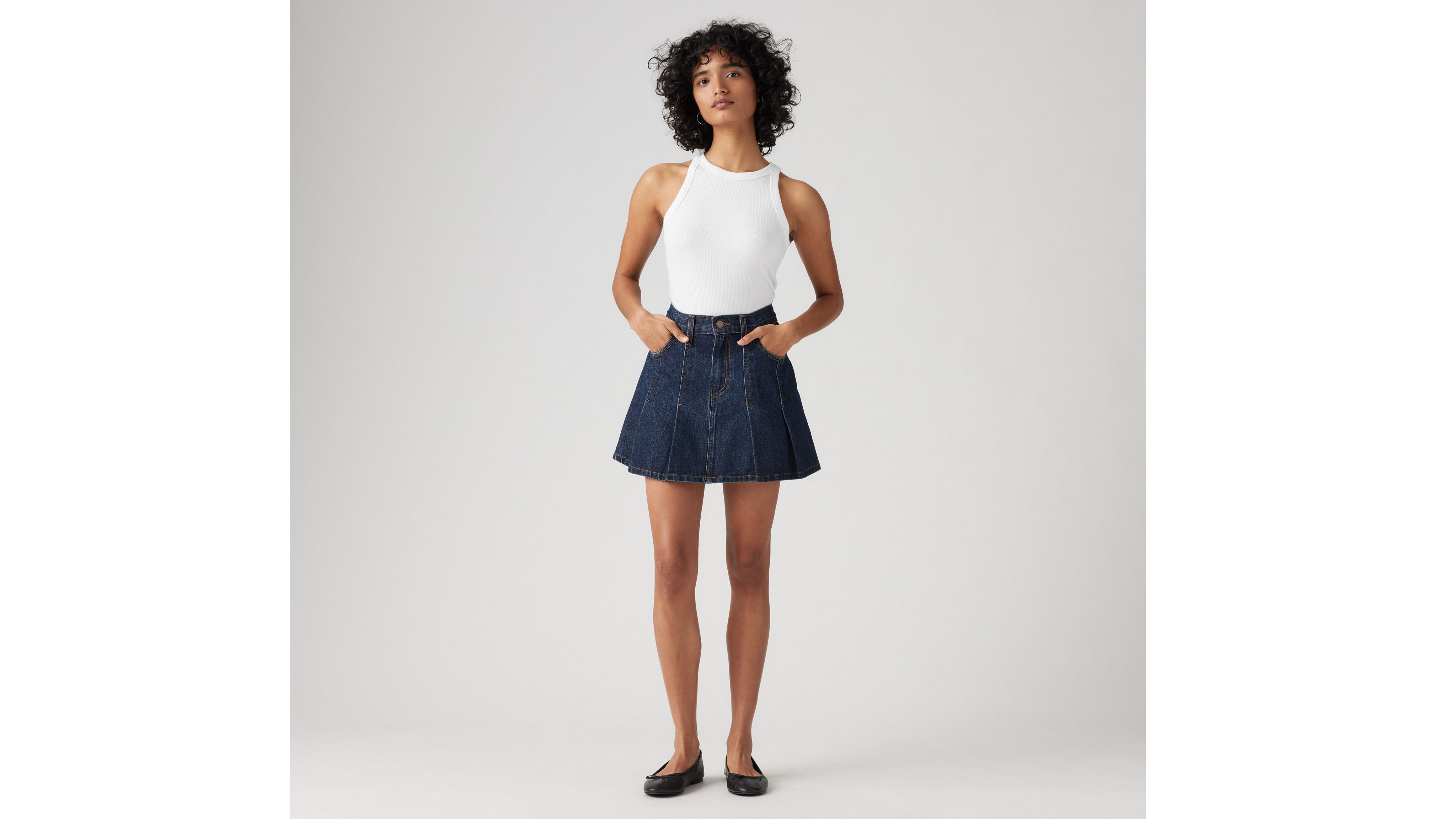 LEVI'S PLEATED MINI SKIRT 