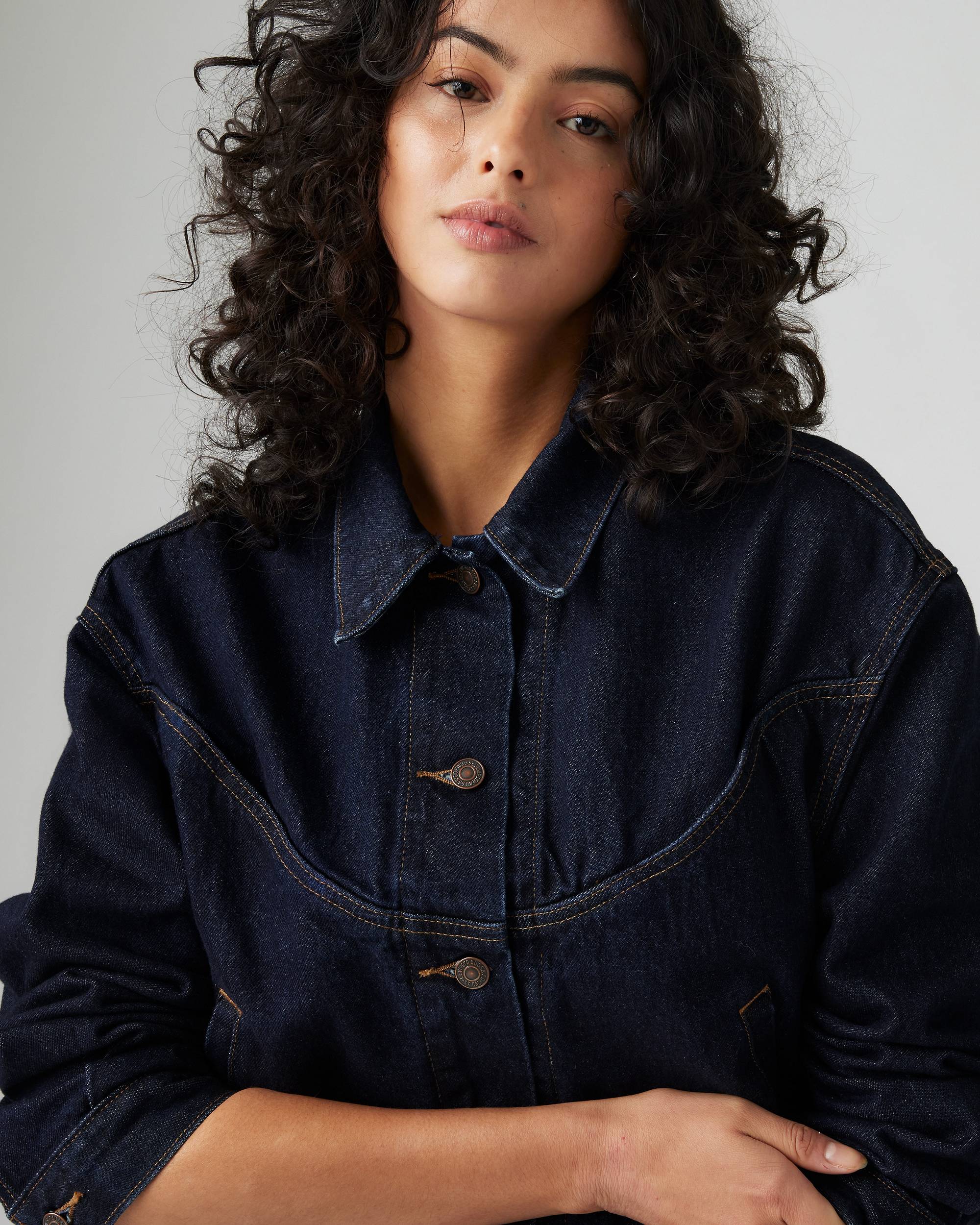 Shrunken '90s Western Trucker Jacket - Dark Wash | Levi's® US Shrunken '90s Western Trucker Jacket - Dark Wash | Levi's® US