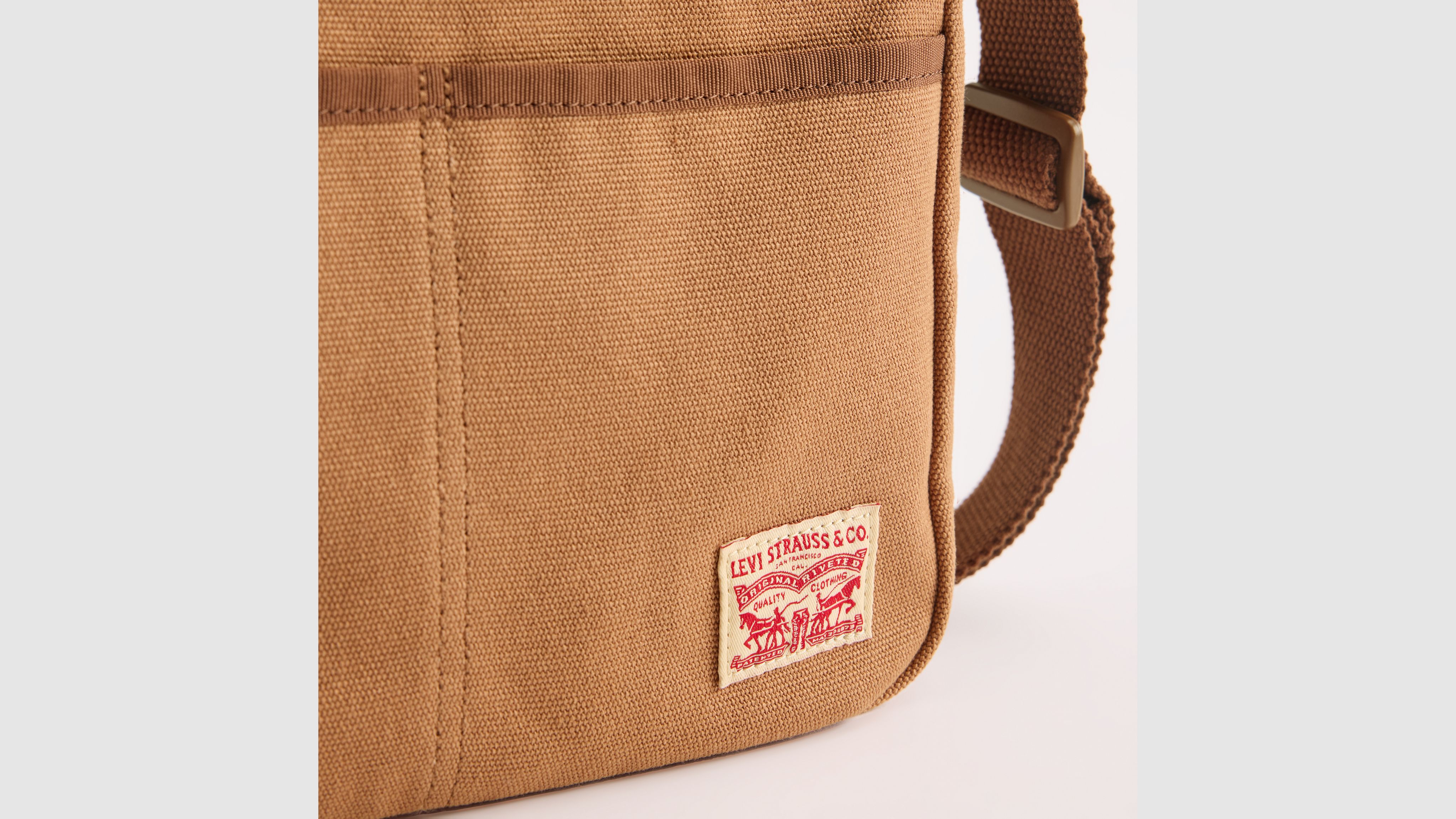 Levi's® Emory Crossbody Bag - Beige | Levi's® CH