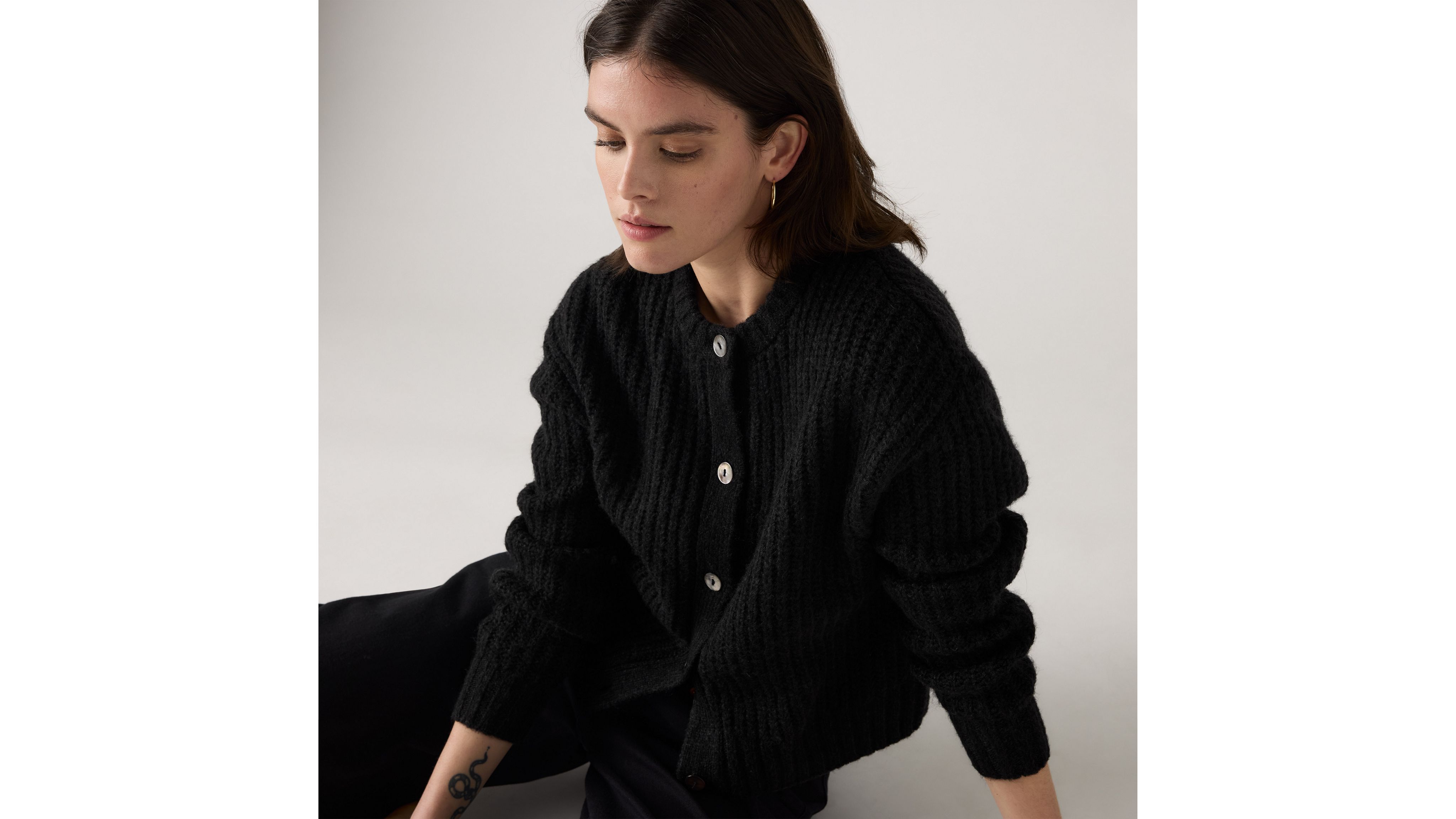 Luna Cardigan mit Muschelknöpfen 1