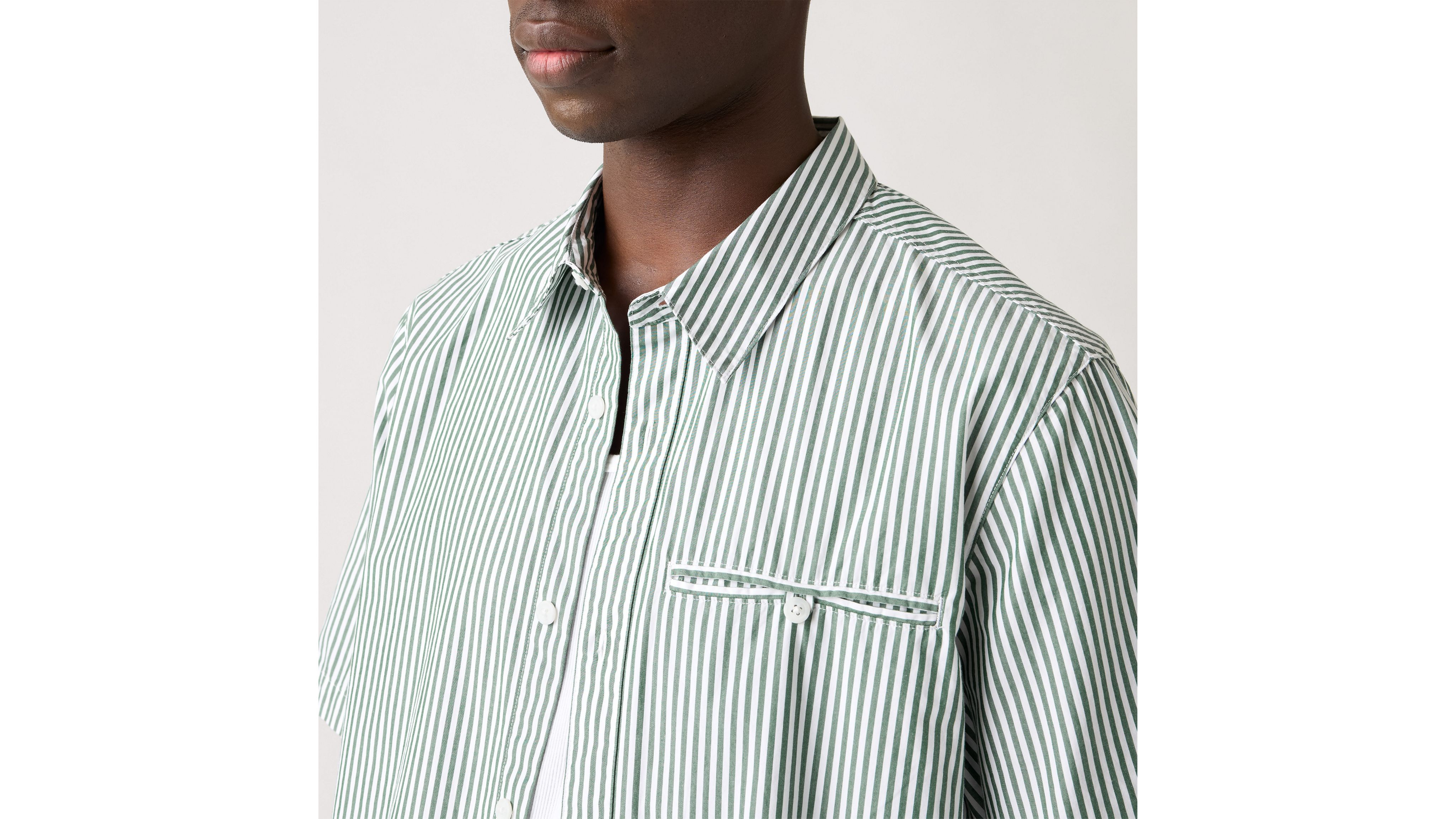 Short-Sleeve Zandt Cropped Shirt