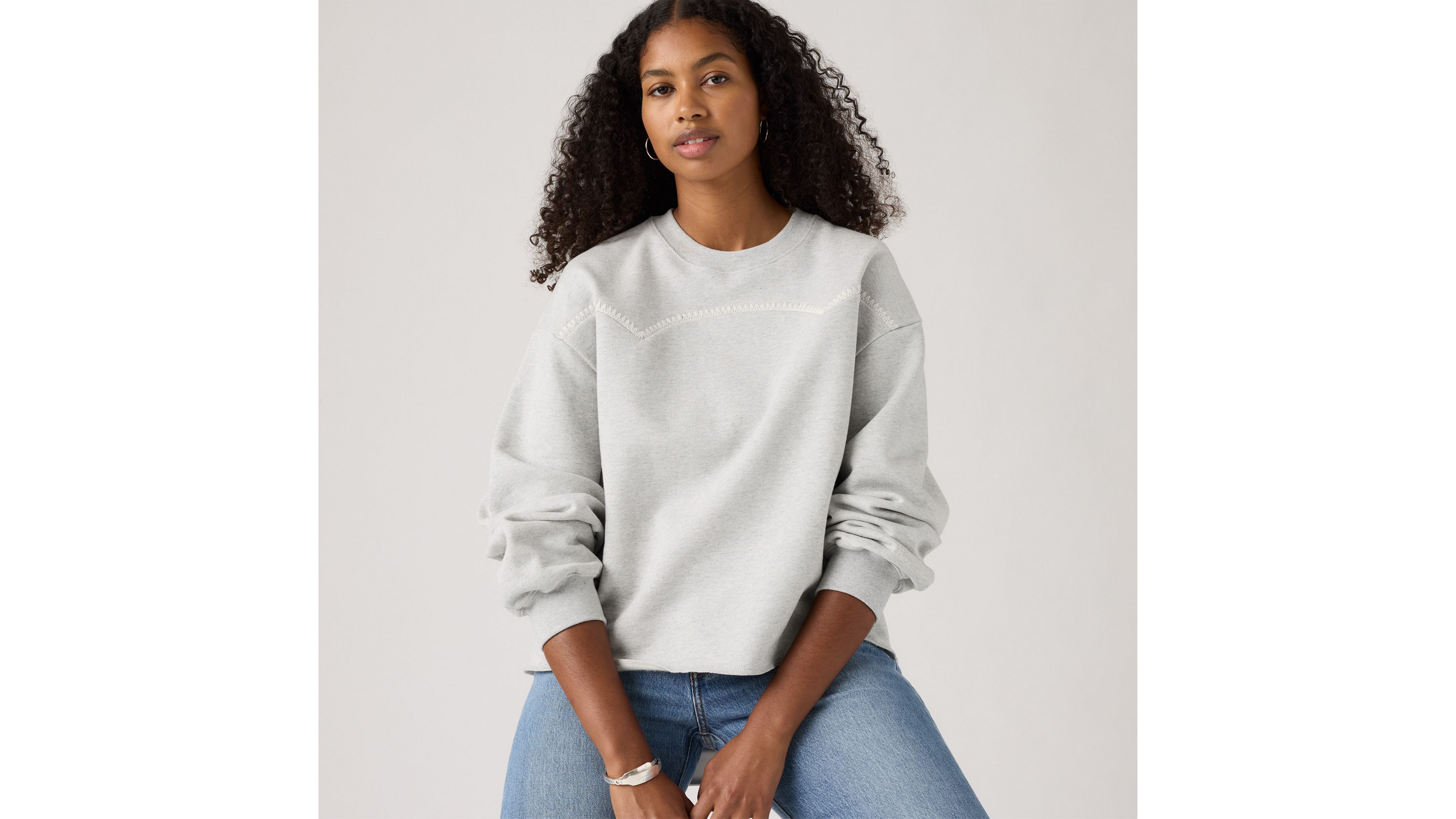 Leo Western Yoke Sweatshirt 1