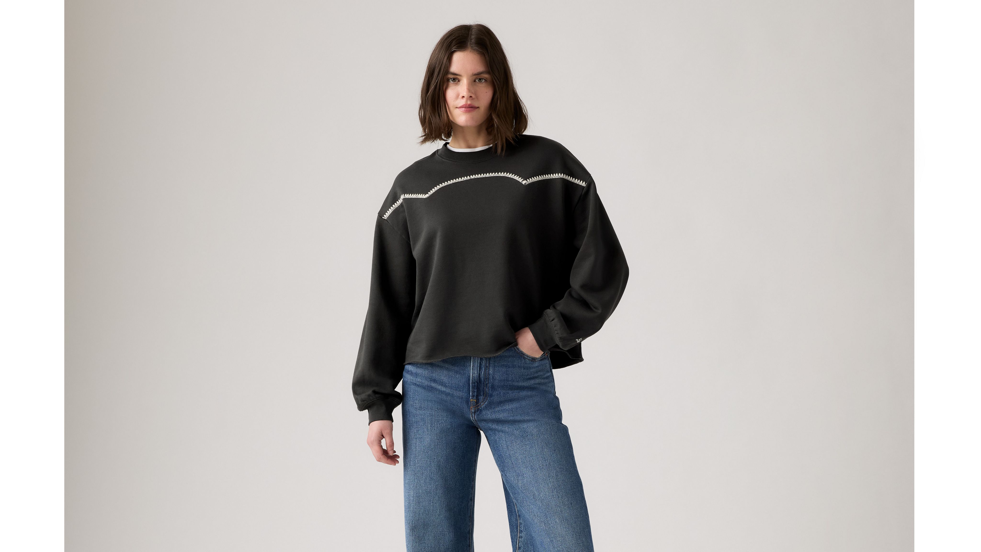 Levi's Leo Western Yolk Sweatshirt In Black