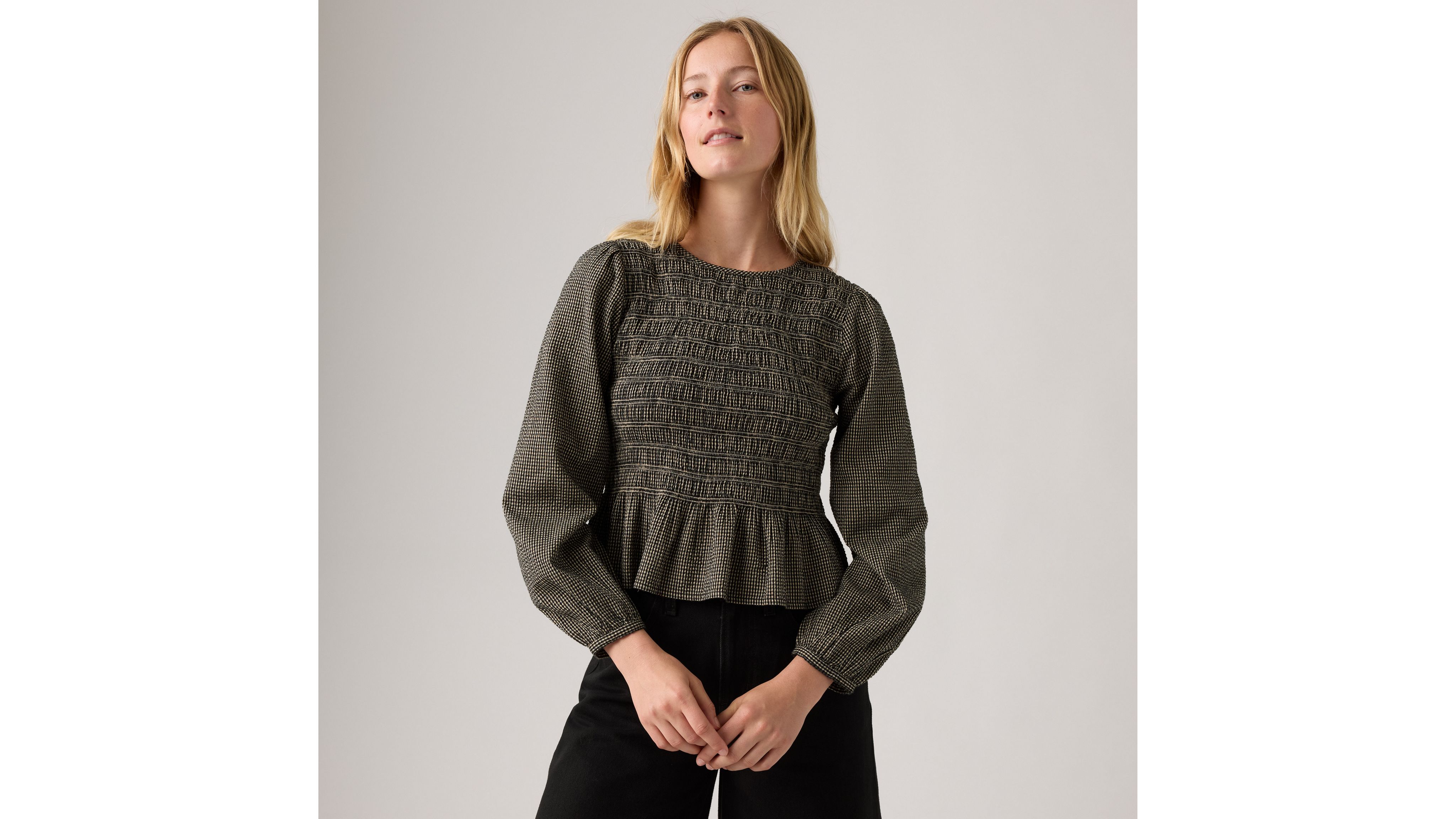 Levi's Fleur Smocked Top In Green