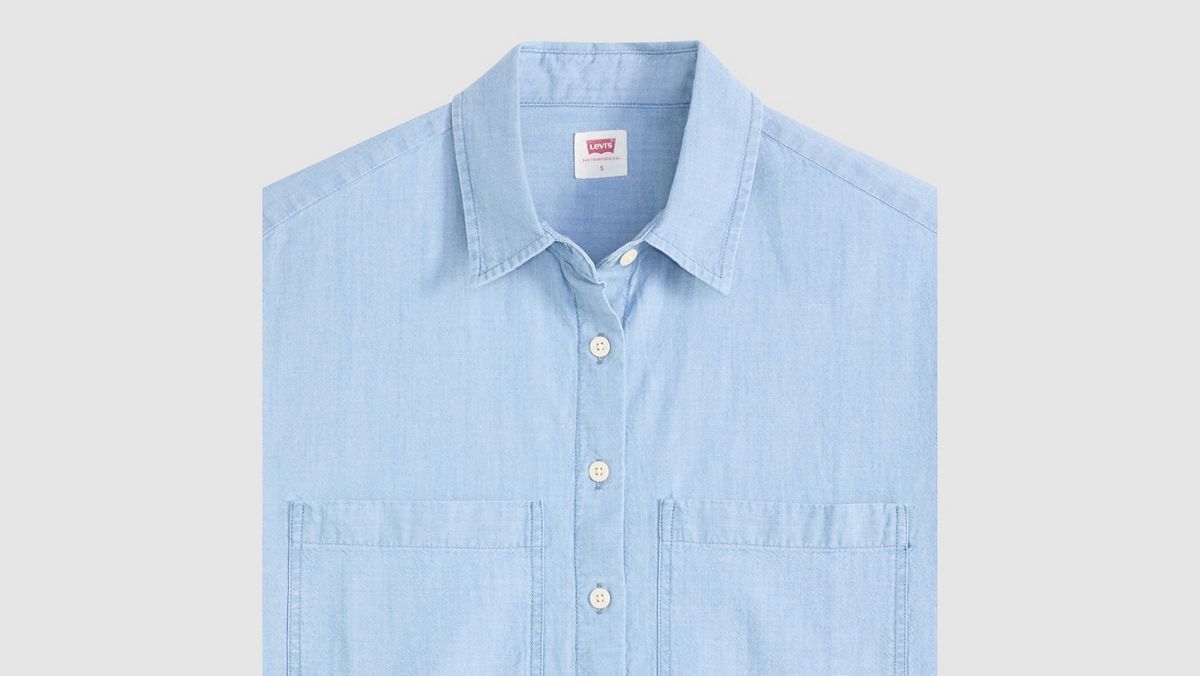 Harlie Short-Sleeve Cropped Button Down Shirt — Brass Organ - Chambray