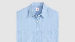 Harlie Short-Sleeve Cropped Button Down Shirt — Brass Organ - Chambray 6