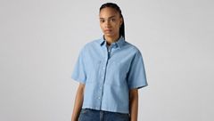 Harlie Short-Sleeve Cropped Button Down Shirt — Brass Organ - Chambray 4
