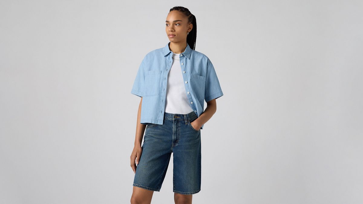 Harlie Short-Sleeve Cropped Button Down Shirt — Brass Organ - Chambray