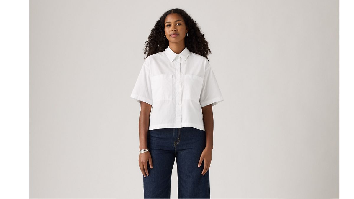 Harlie Short-Sleeve Cropped Button Down Shirt — Bright White - White