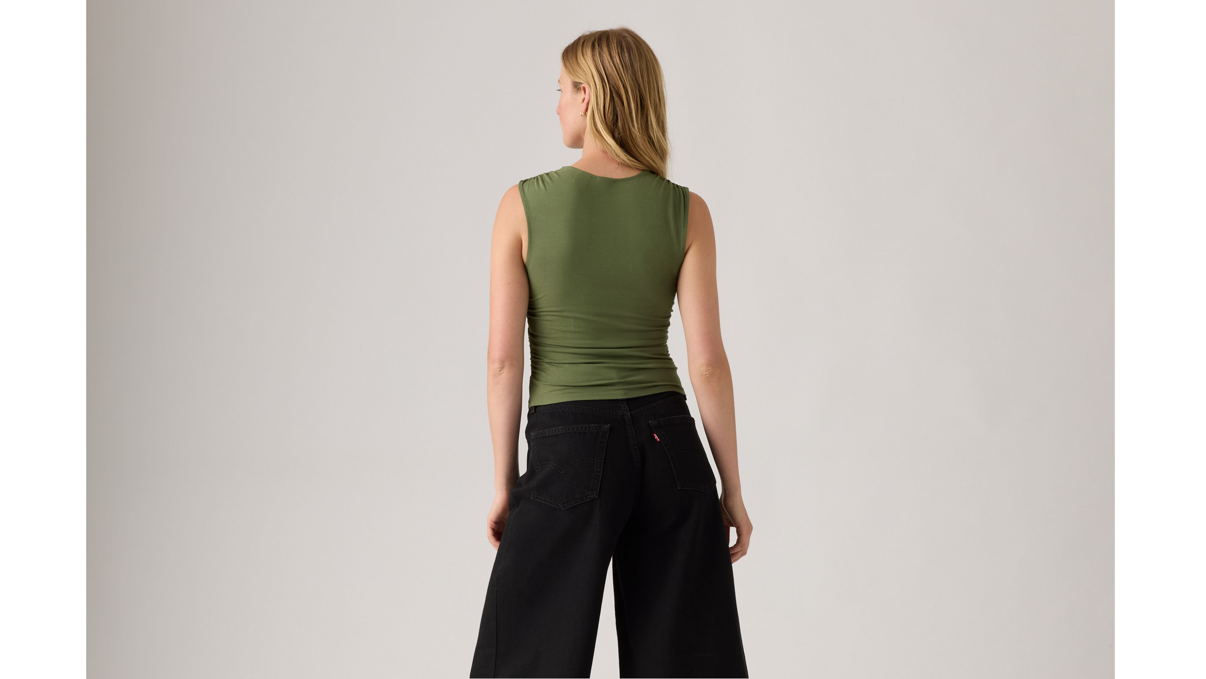 セブンイレブン 冬ギフト 2024 Crystal Ruched Top - Red | Levi's® US パンツ