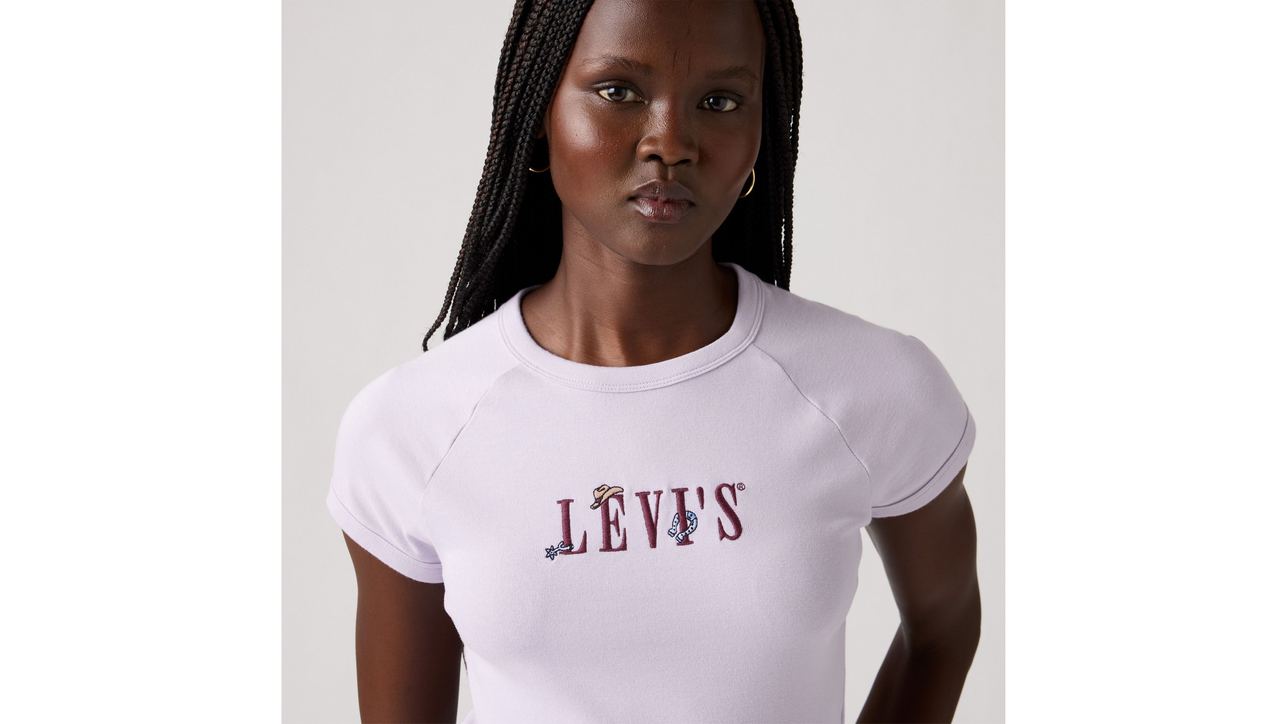 Levi's Graphic Riley Raglan Tee T-shirt In Pink