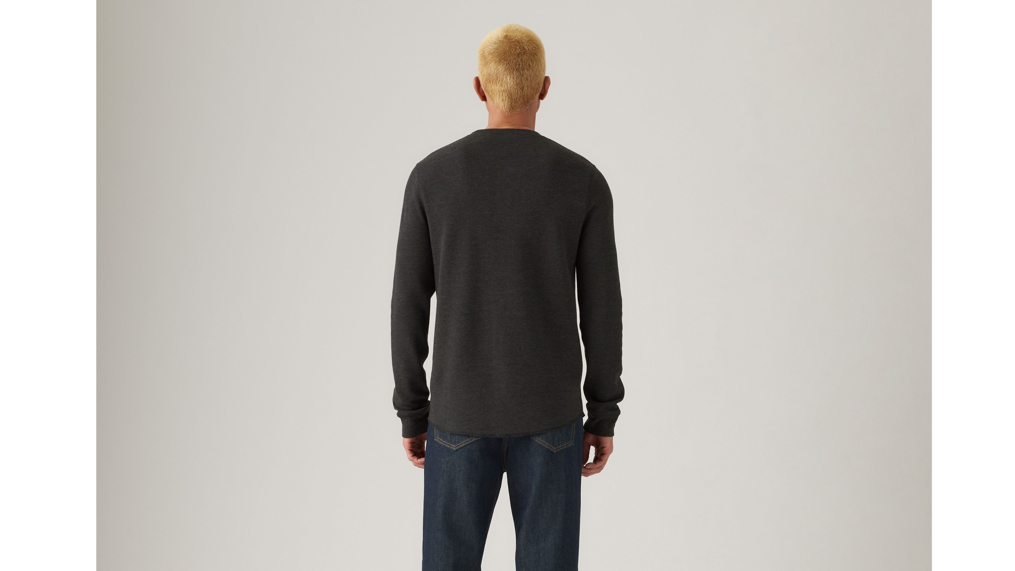 Levi's Long-sleeve Dry Goods Henley In Black