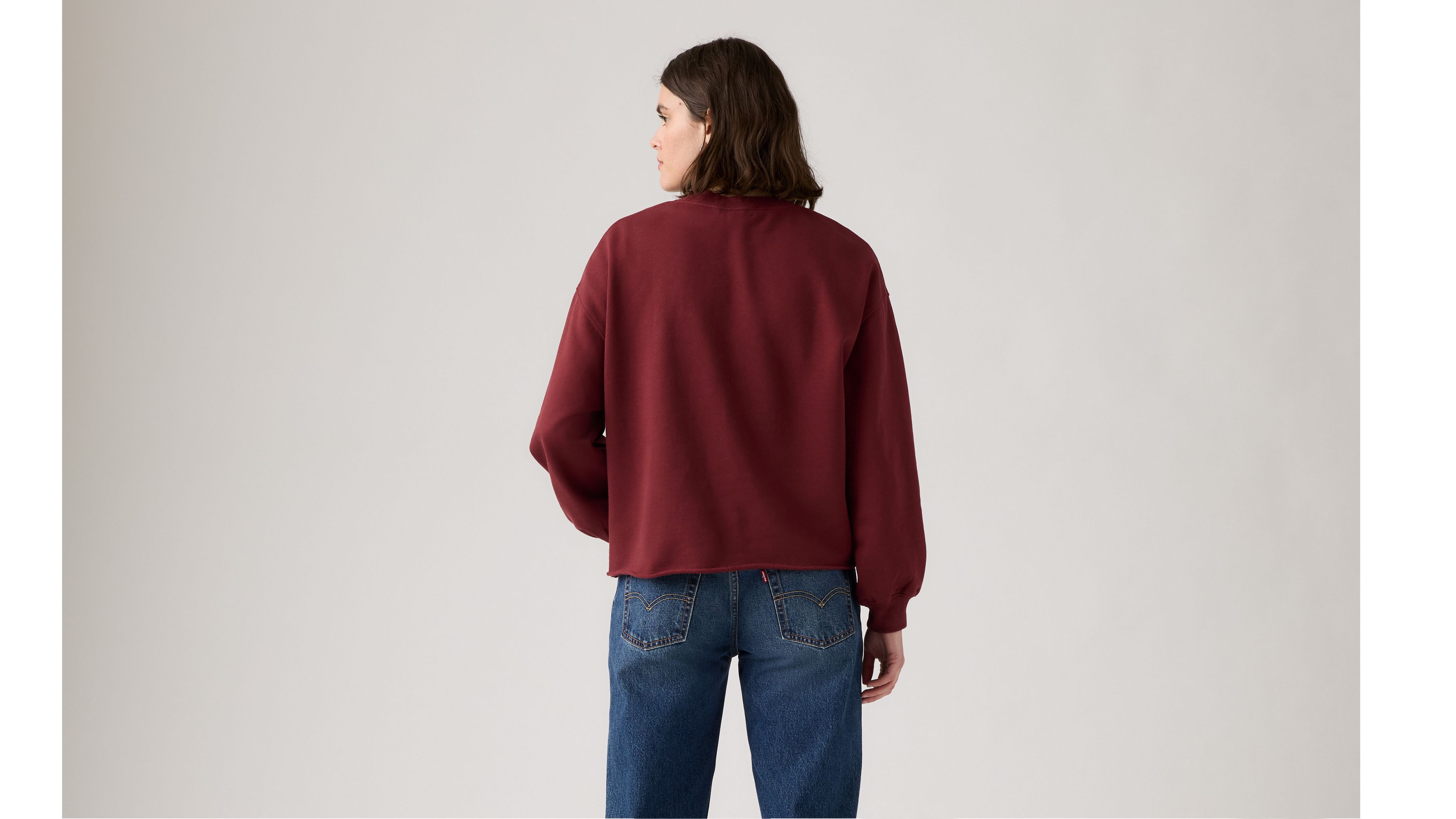 Graphic Leo Crewneck Sweatshirt 3