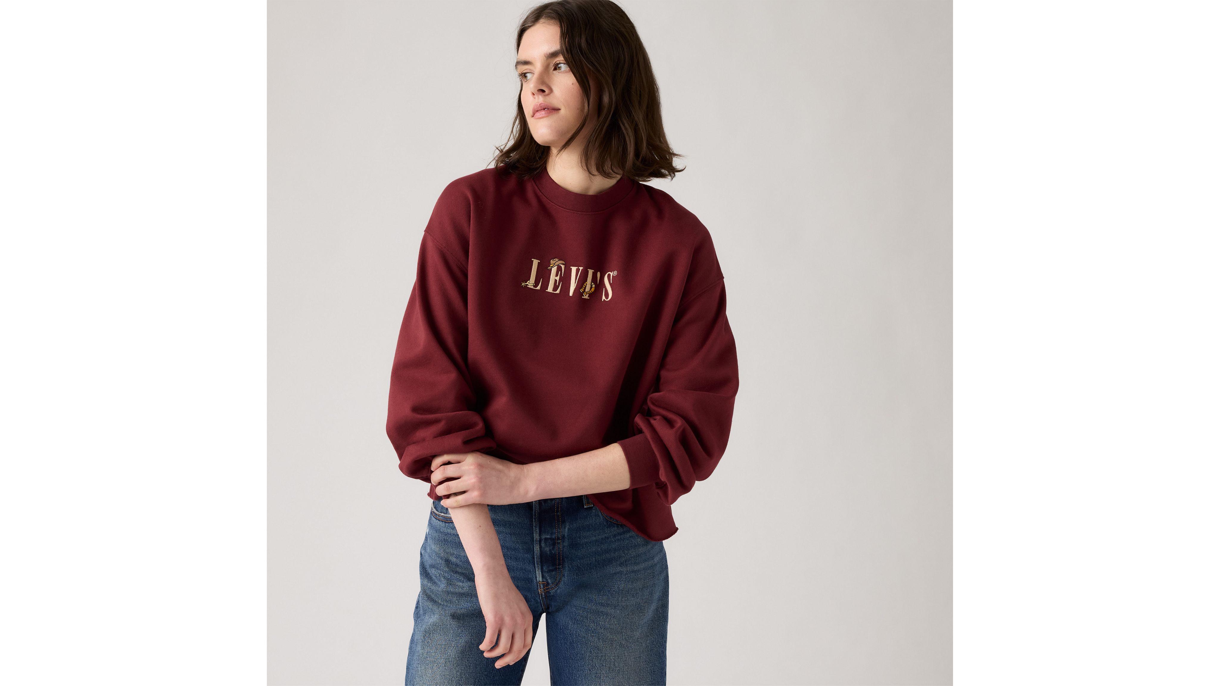 Graphic Leo Crewneck Sweatshirt 7